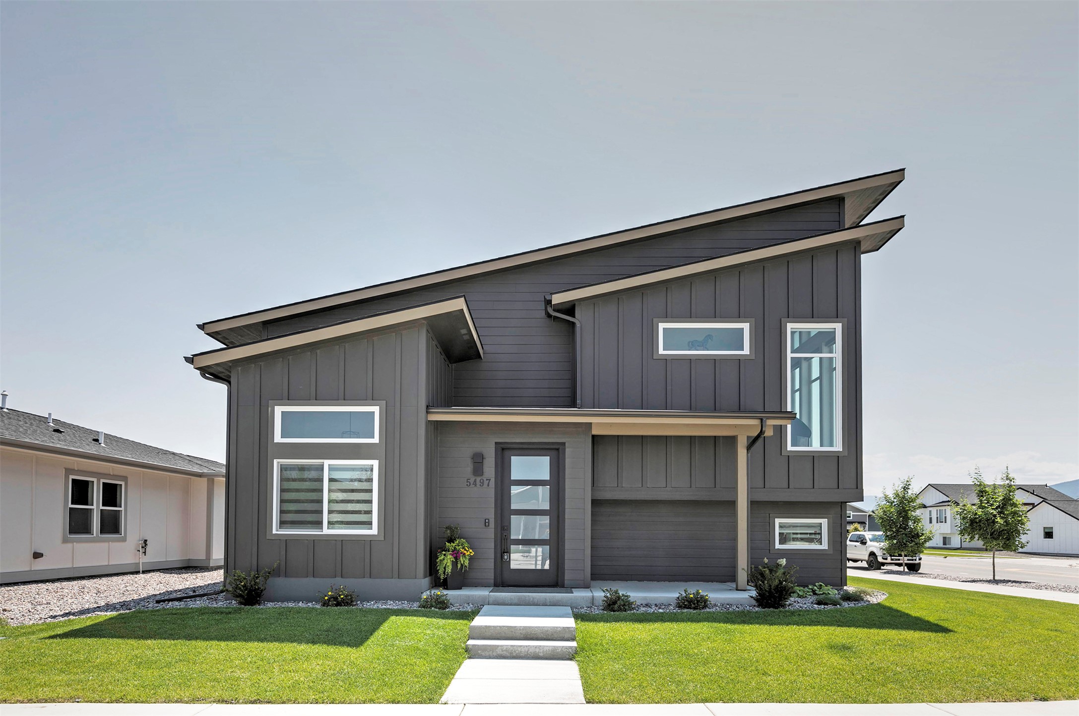 5497 Cattle Drive Property Photo 2