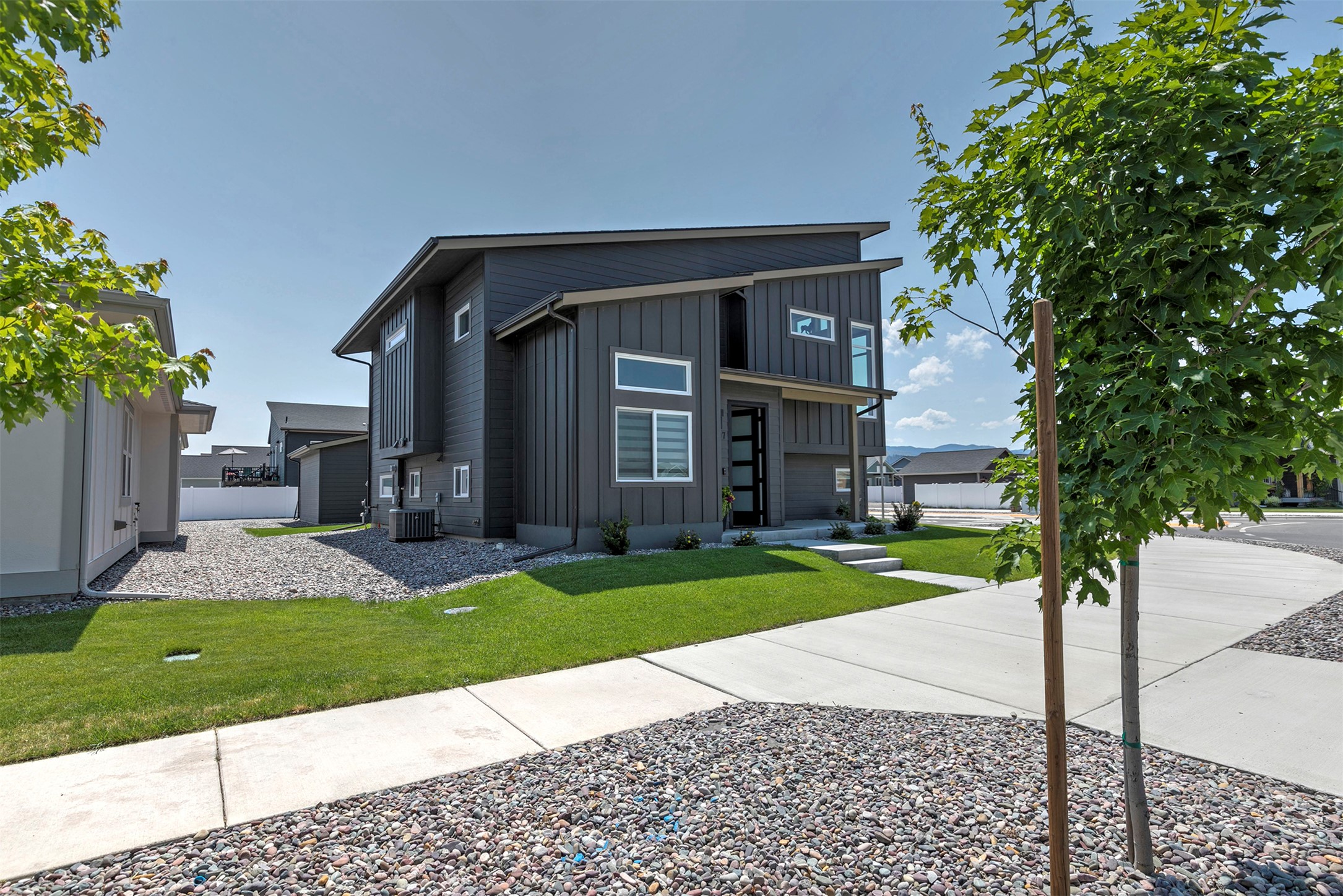 5497 Cattle Drive Property Photo 4