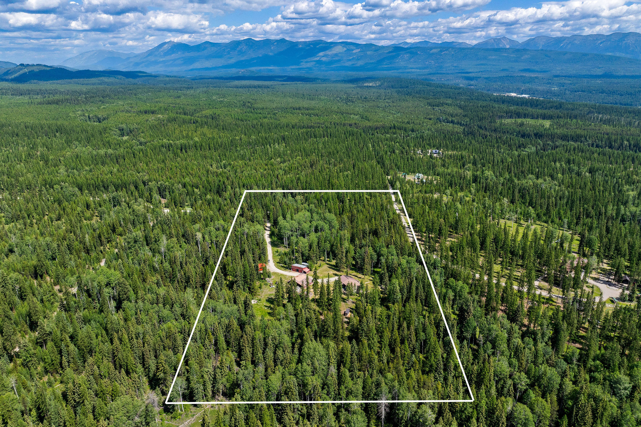670 Potter Creek Road Property Photo 2