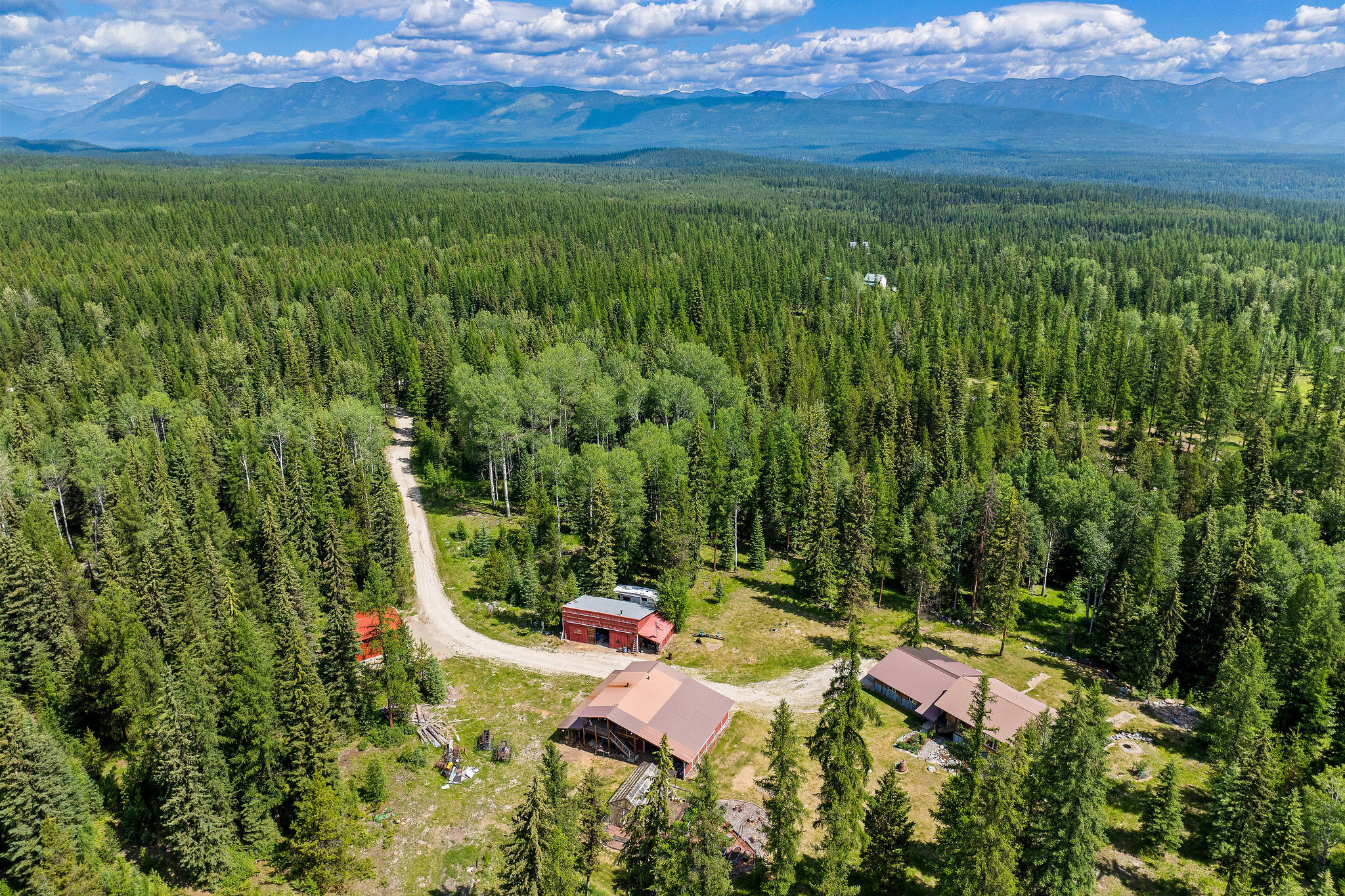670 Potter Creek Road Property Photo 3