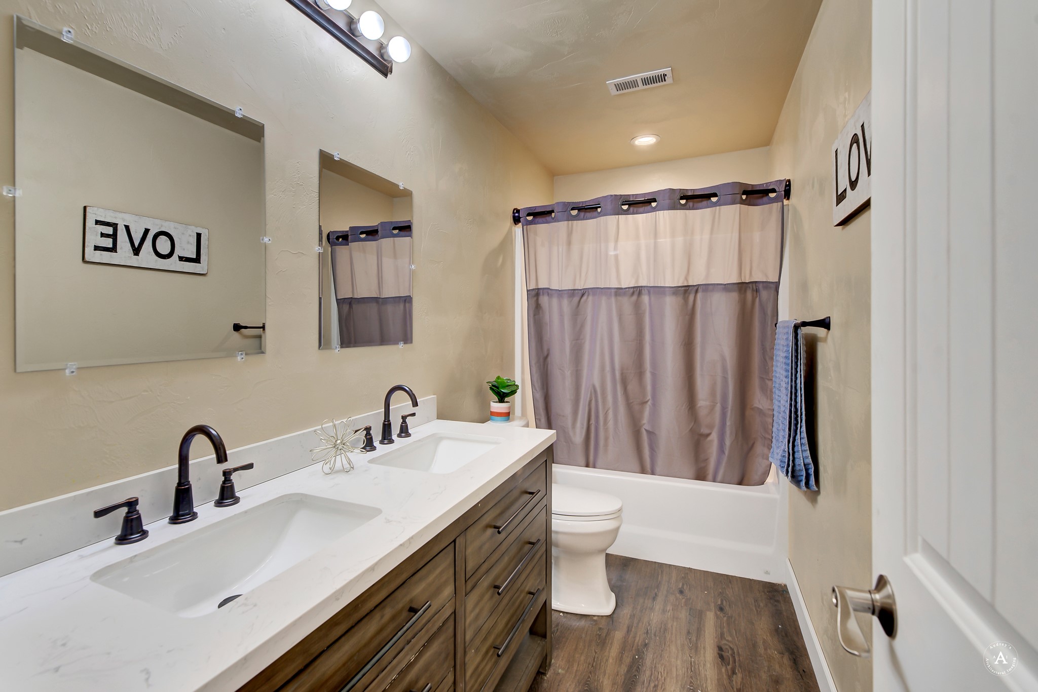 2871 Alexis Avenue Property Photo 28