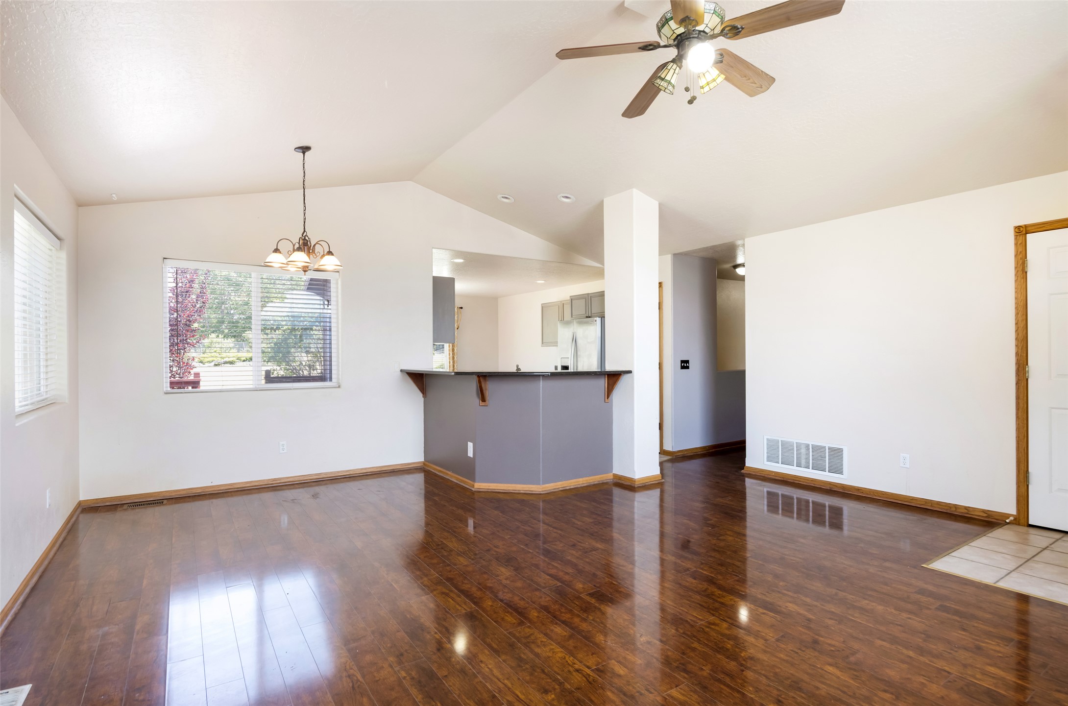 6610 Justin Court Property Photo 4