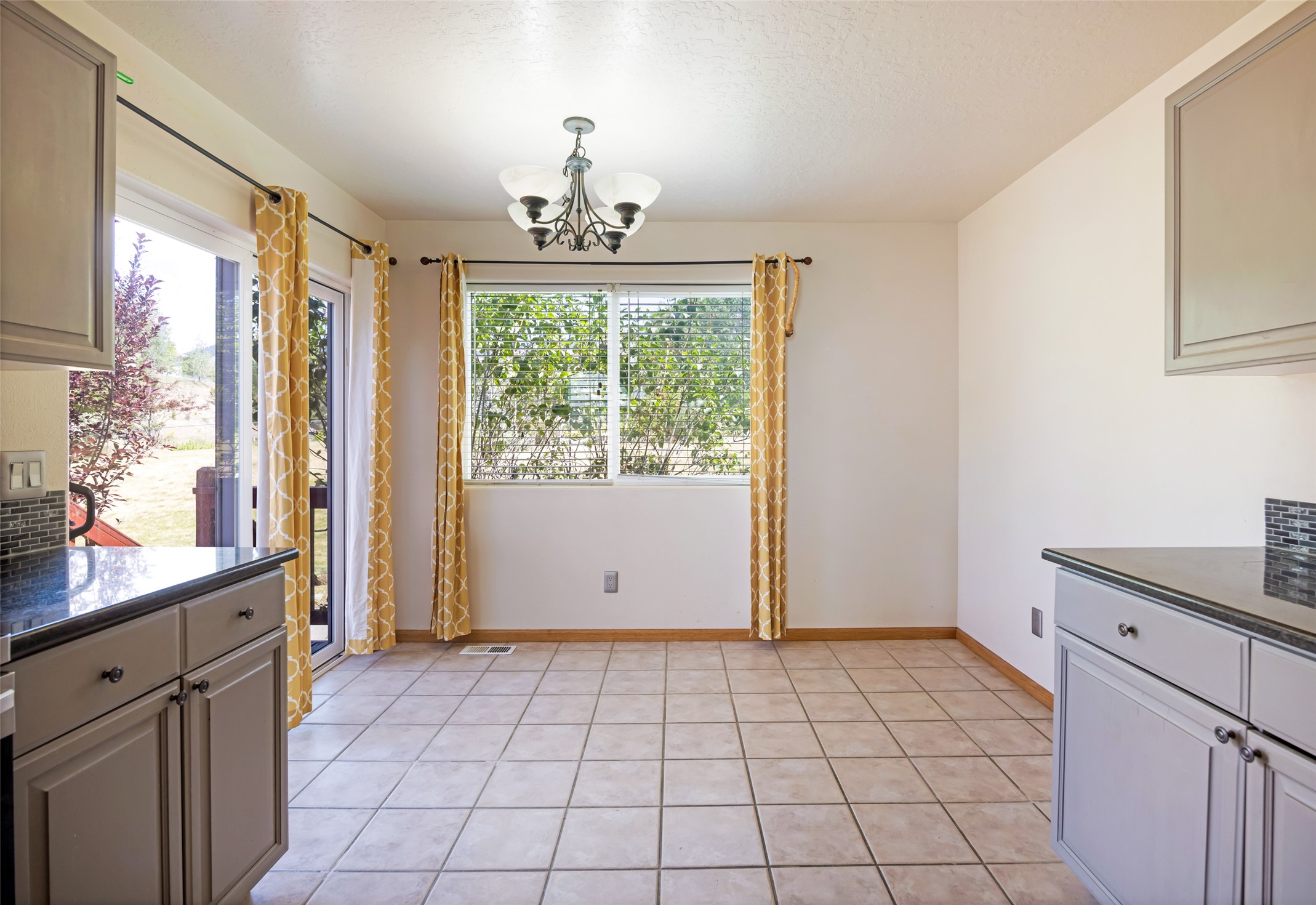 6610 Justin Court Property Photo 10