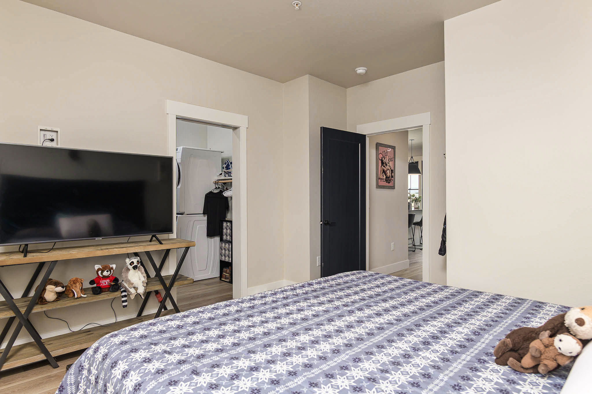 6170 Elysian Road 103-203 Property Photo 9