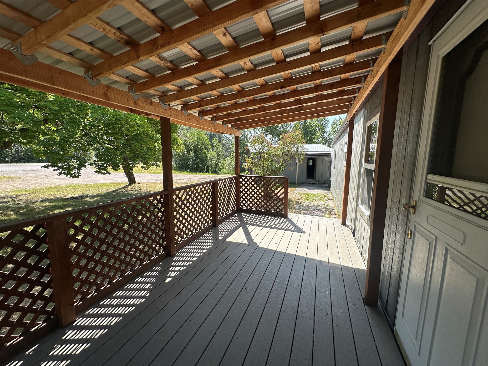 16265 Highway 10 E Property Photo 16