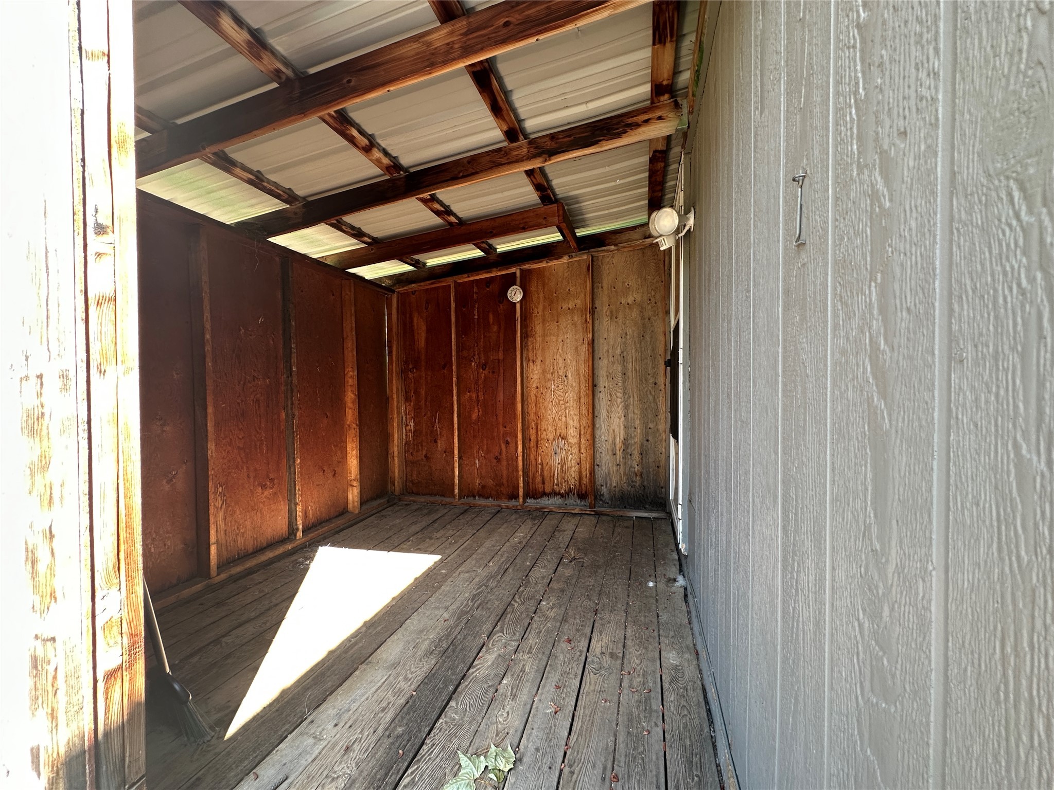 16265 Highway 10 E Property Photo 37