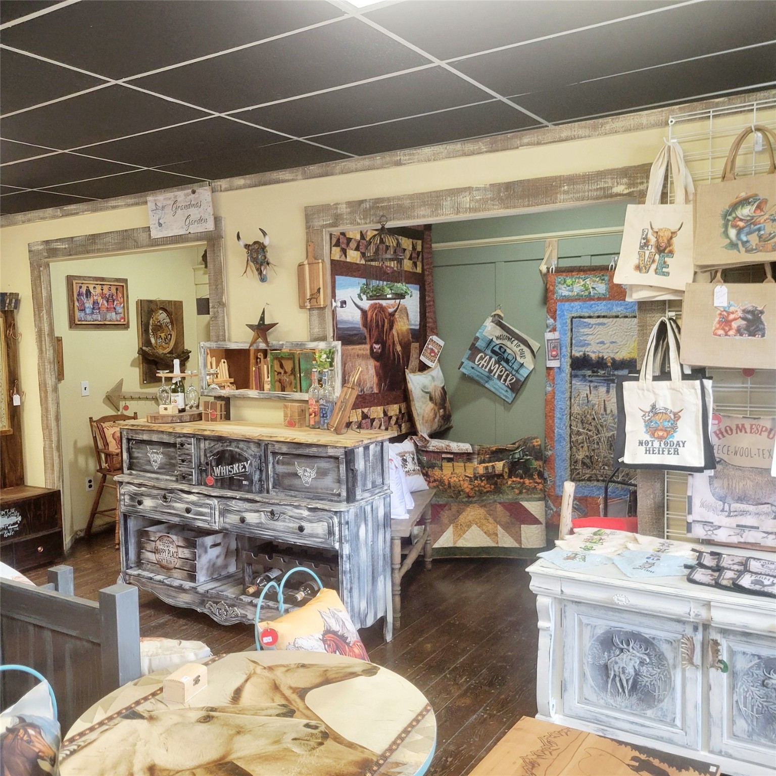 406 Main Street Property Photo 2