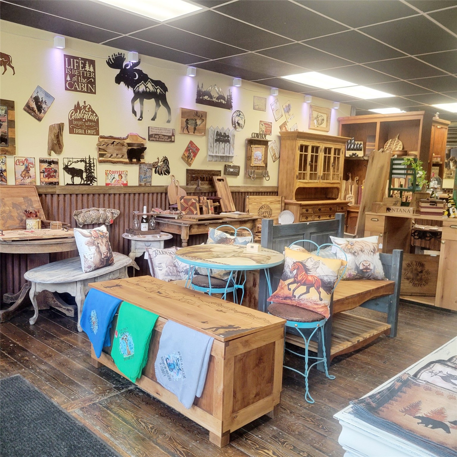 406 Main Street Property Photo 5