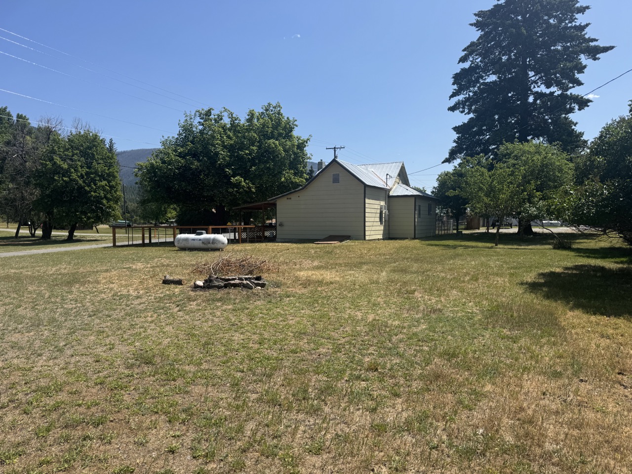 514 Haley Avenue E Property Photo 6