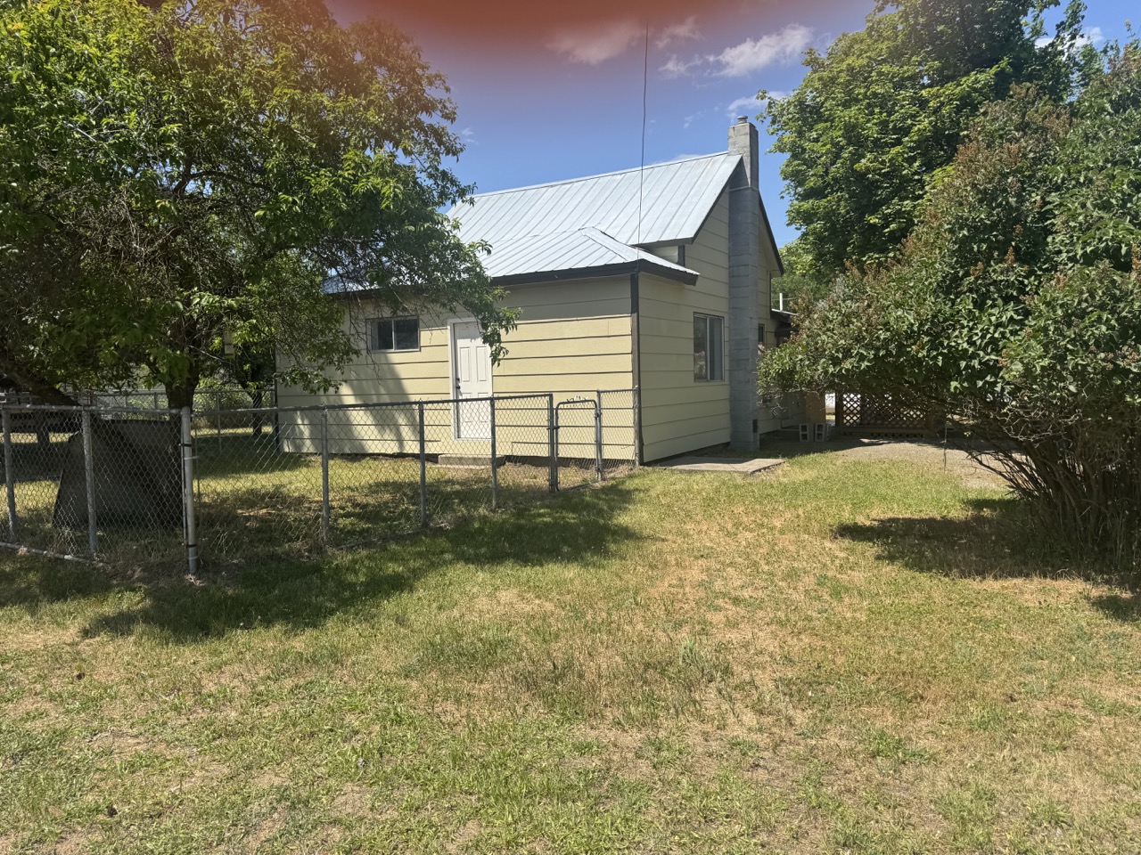 514 Haley Avenue E Property Photo 10