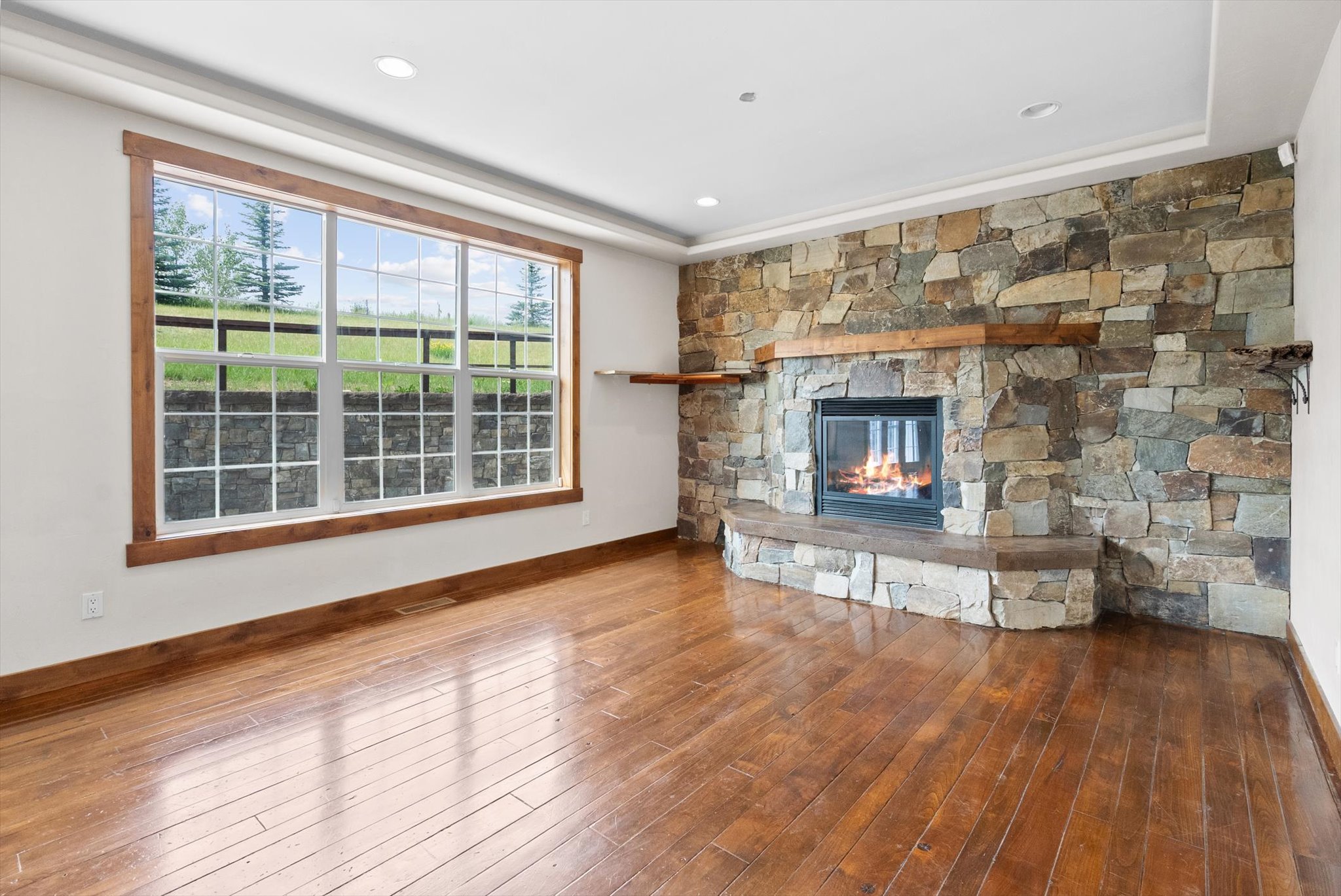54 Bluebird Drive Property Photo 1