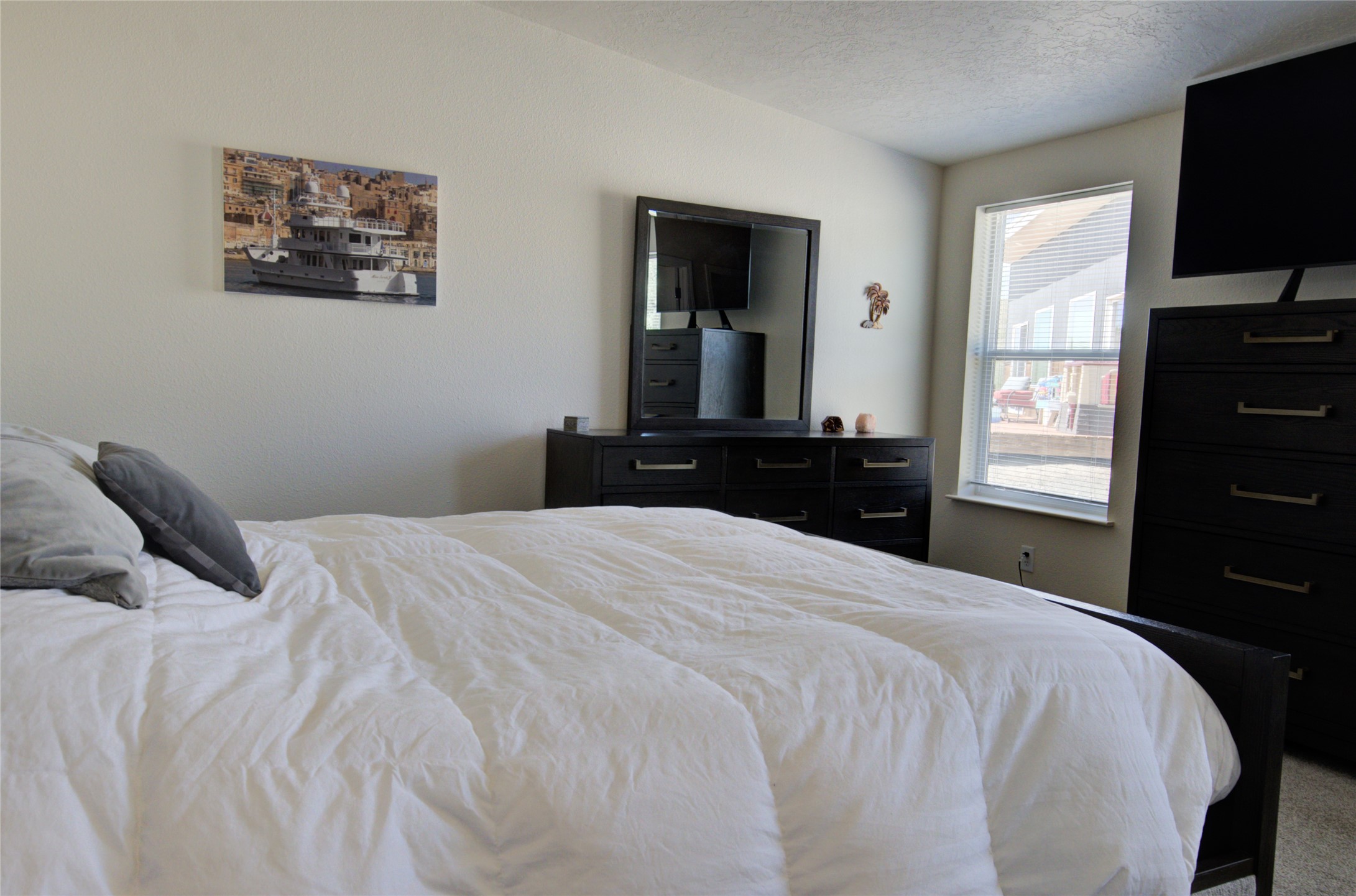 5610 Hauser Damn Road Property Photo 28