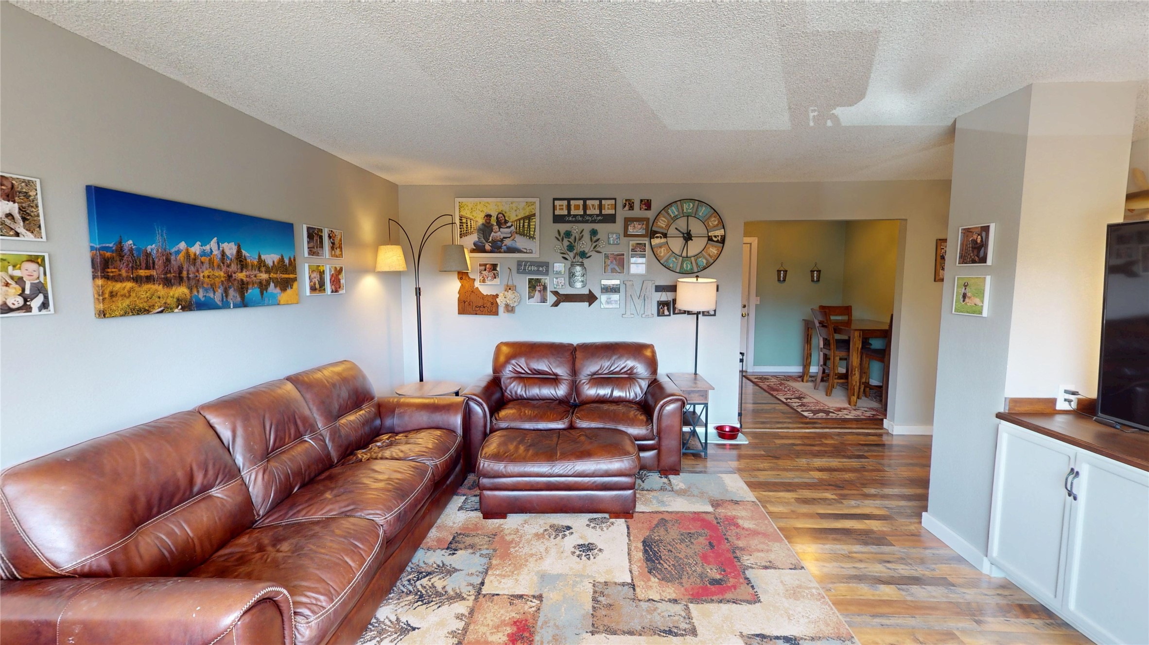 181 Ridgeway Drive Property Photo 4