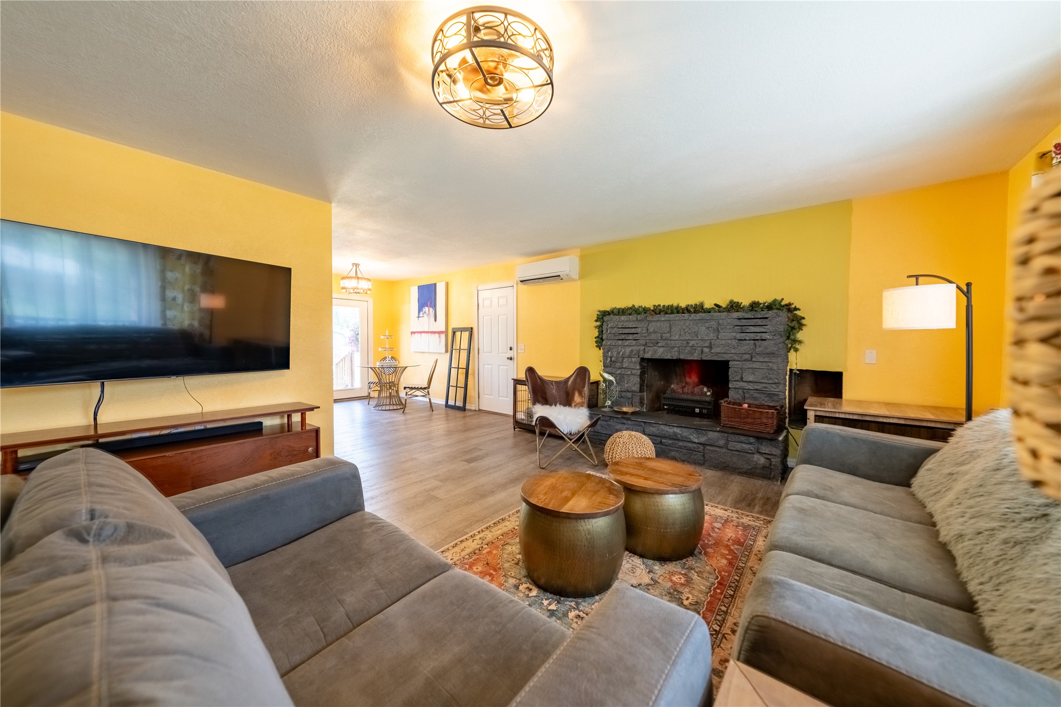 179 Park Street Property Photo 6