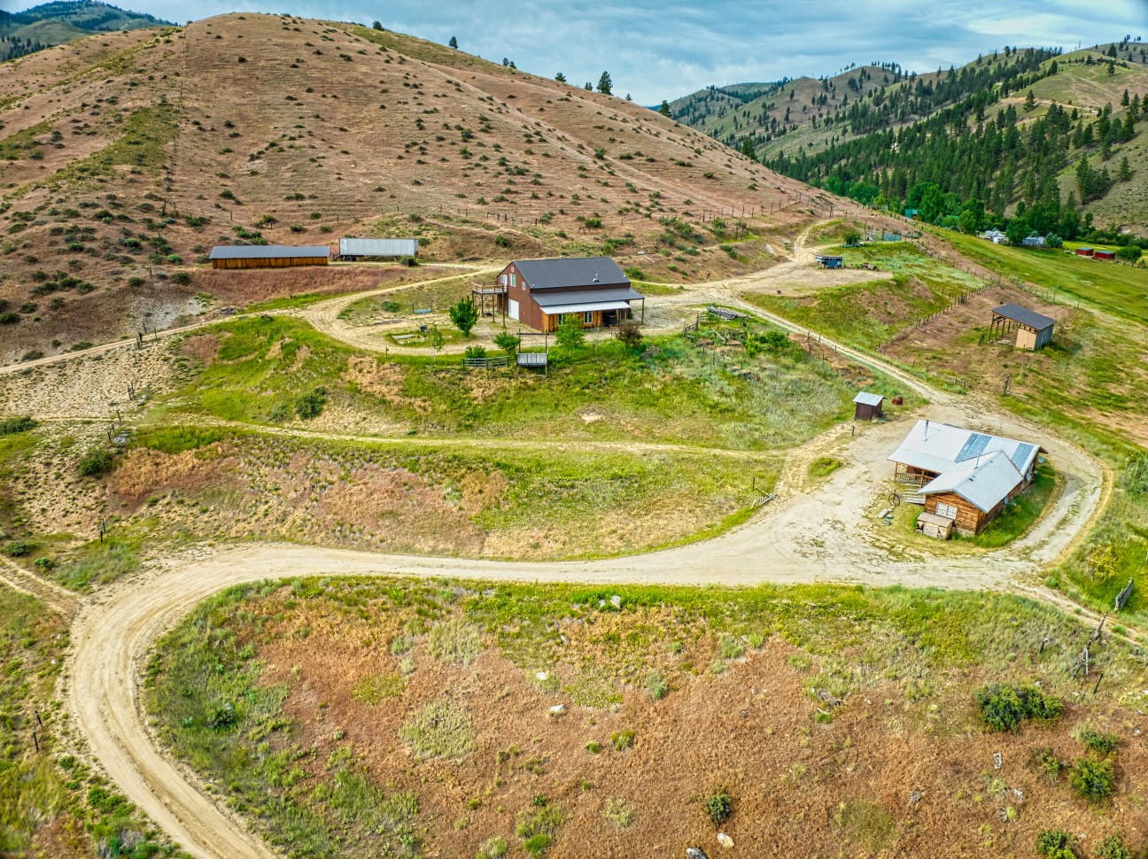 4310 Dugout Gulch Road Property Photo 5