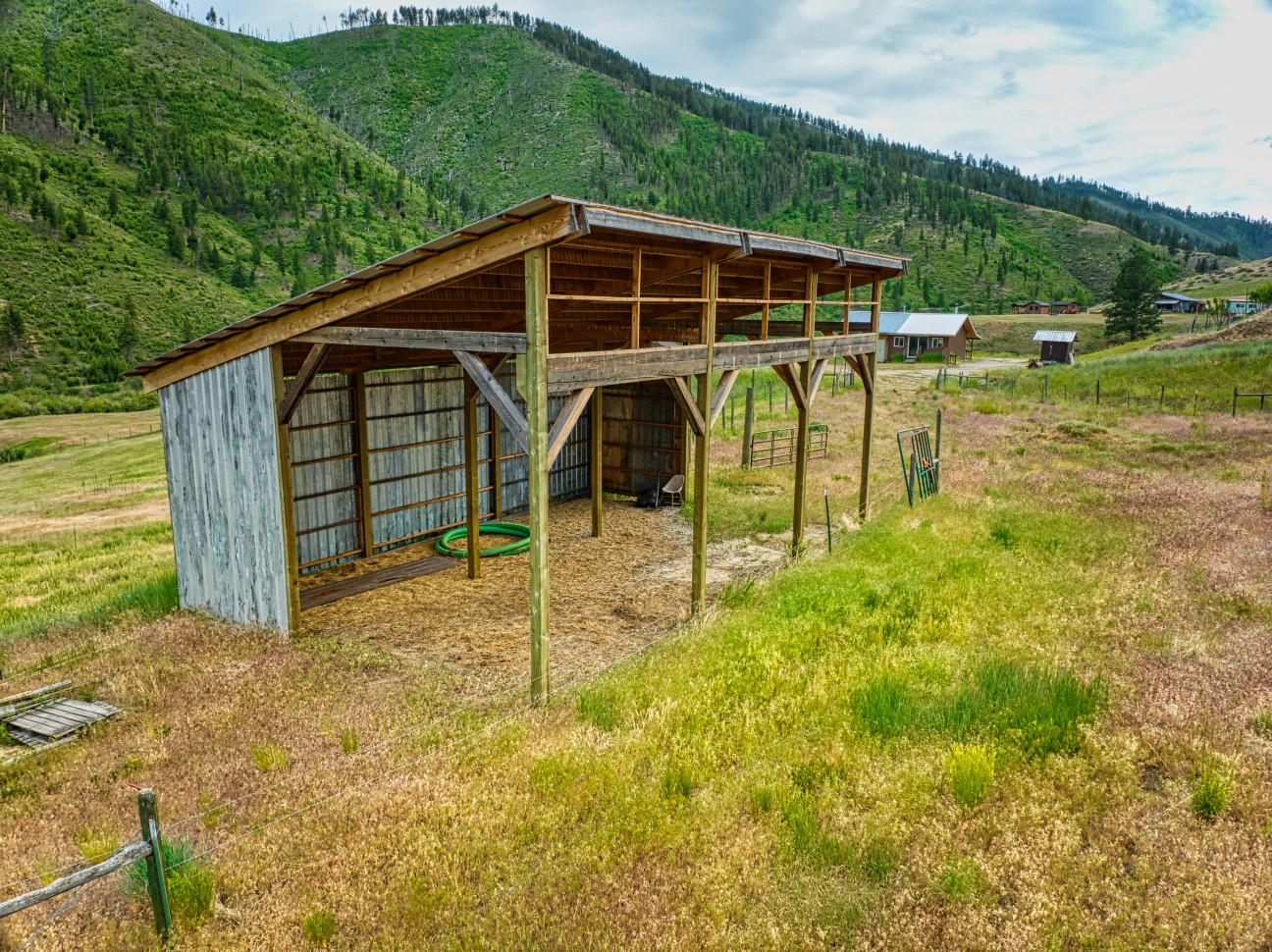 4310 Dugout Gulch Road Property Photo 9