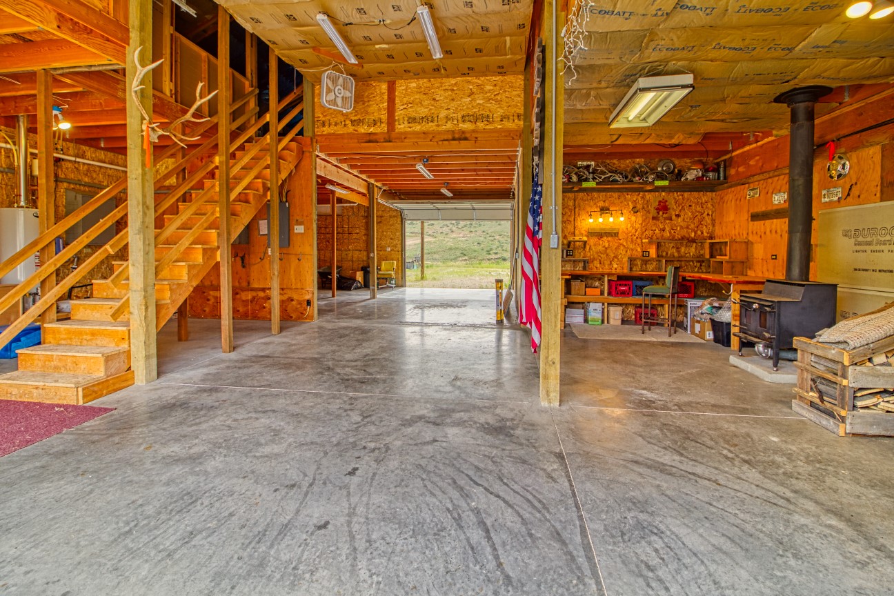 4310 Dugout Gulch Road Property Photo 35