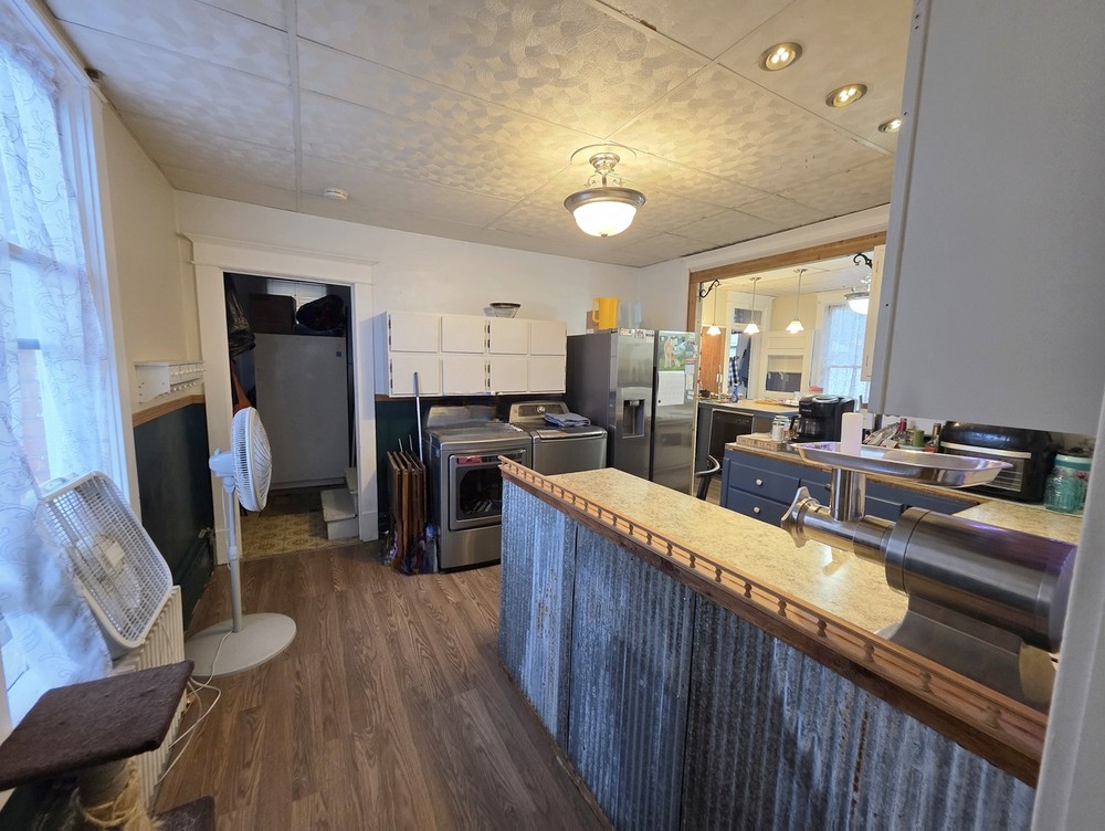 801 Maryland Avenue Property Photo 6