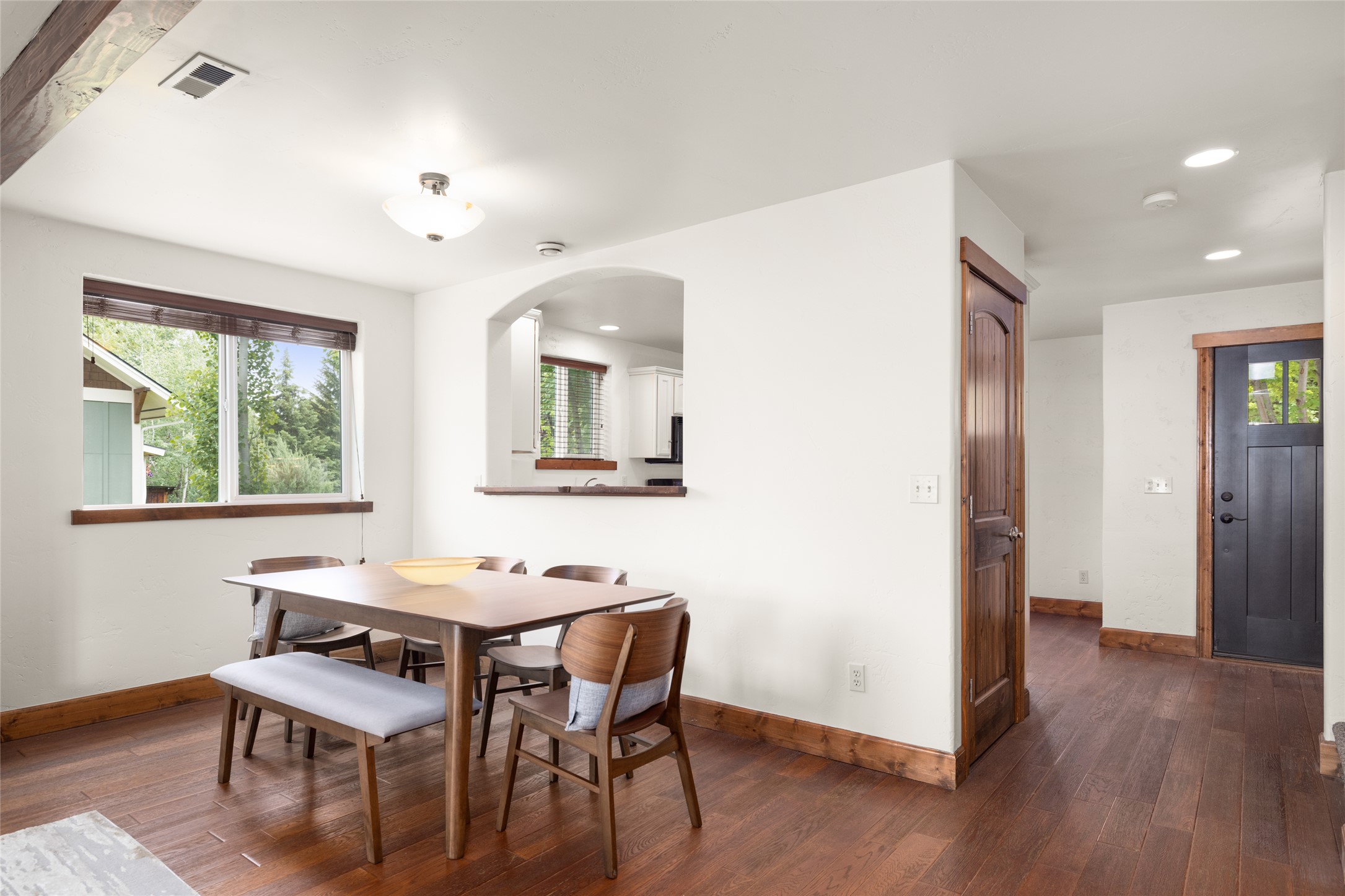 443 Karrow Avenue Property Photo 8