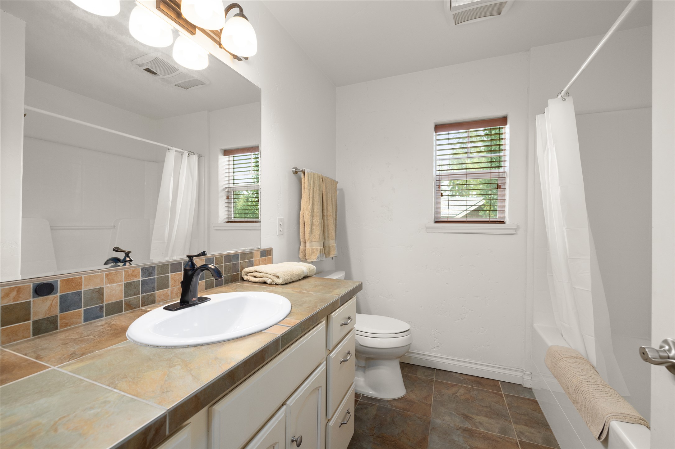 443 Karrow Avenue Property Photo 17