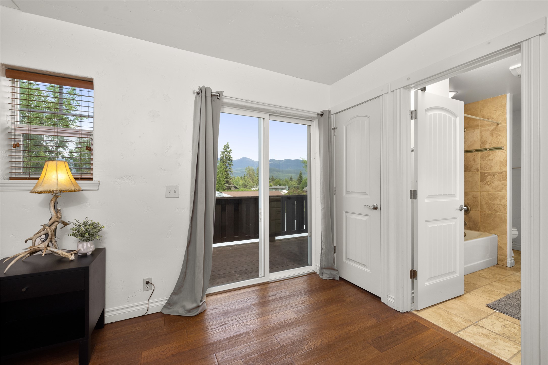 443 Karrow Avenue Property Photo 21