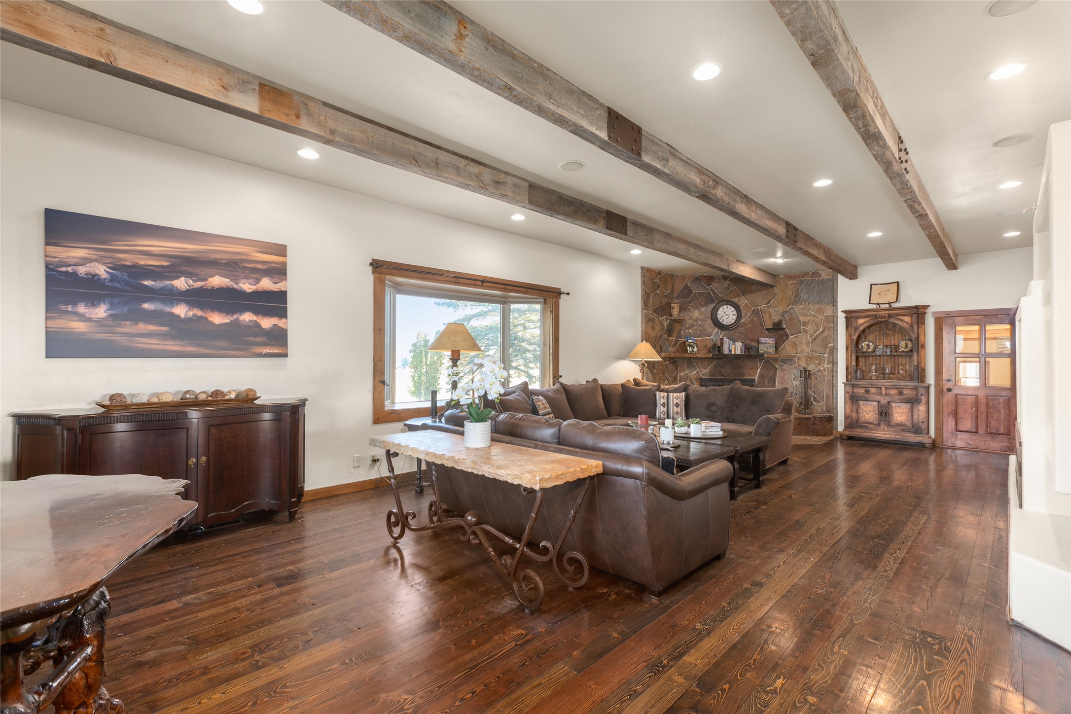 1335 Mooring Road Property Photo 12