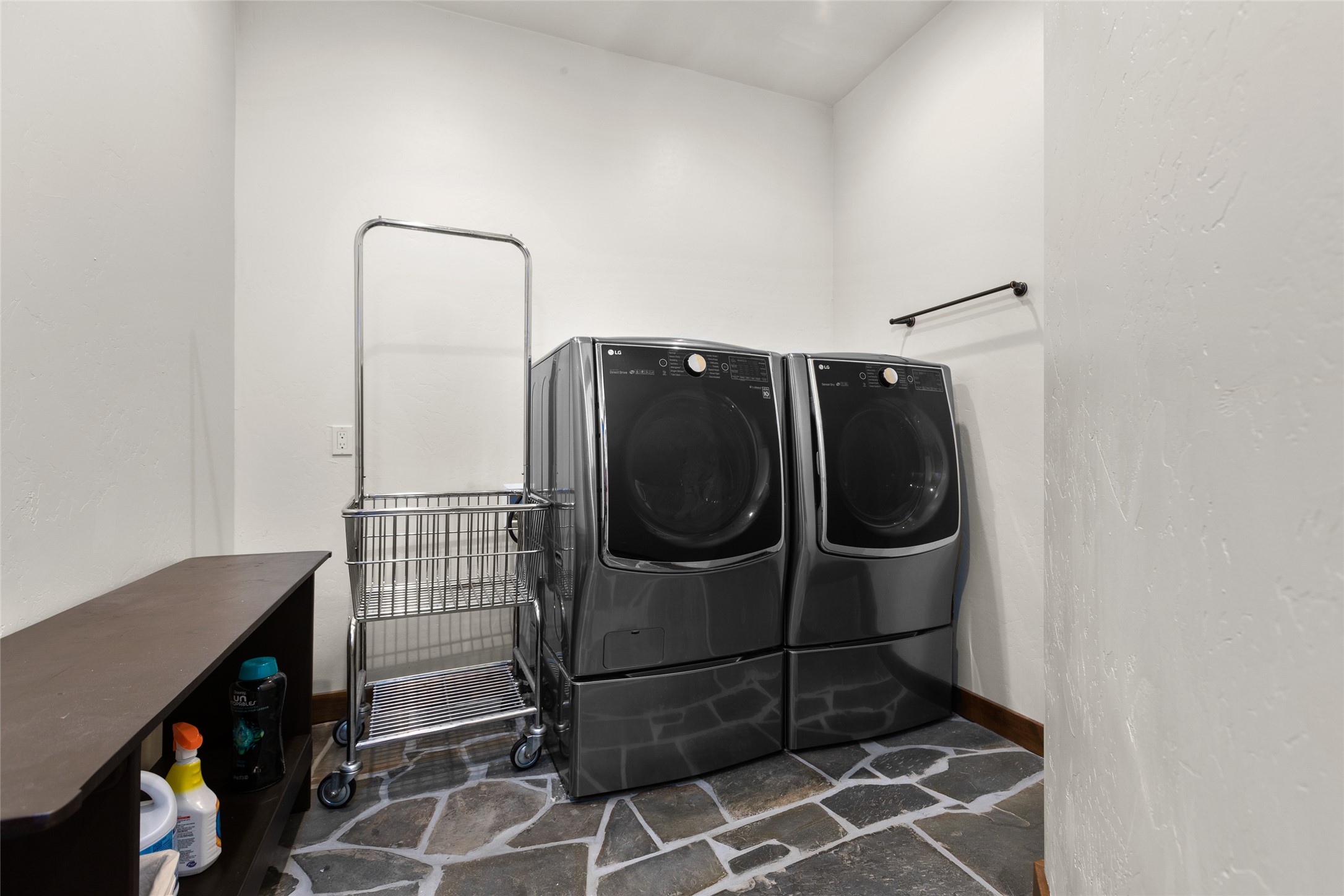 1335 Mooring Road Property Photo 63