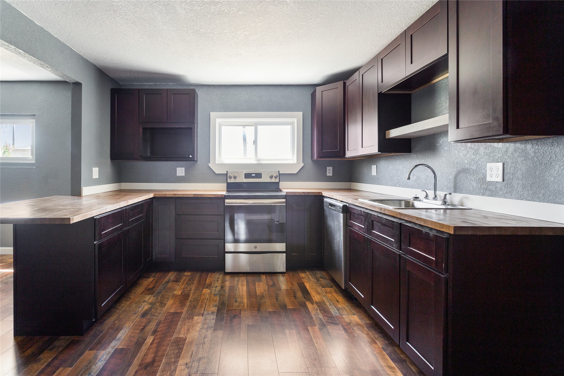 4053 Wynne Avenue Property Photo 15