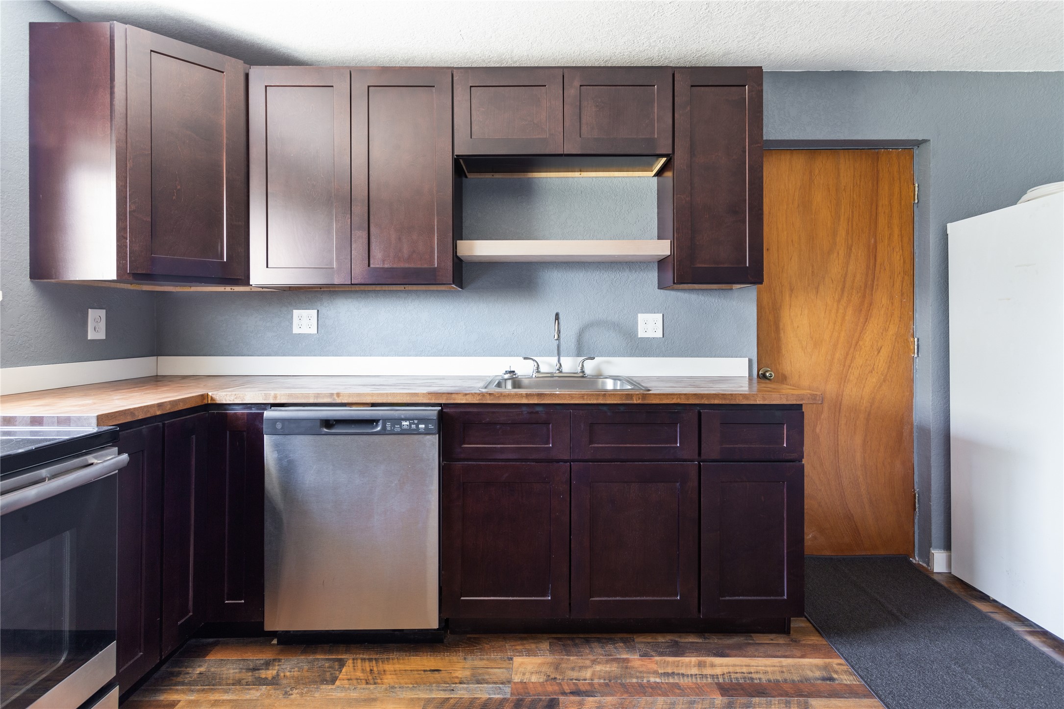 4053 Wynne Avenue Property Photo 17