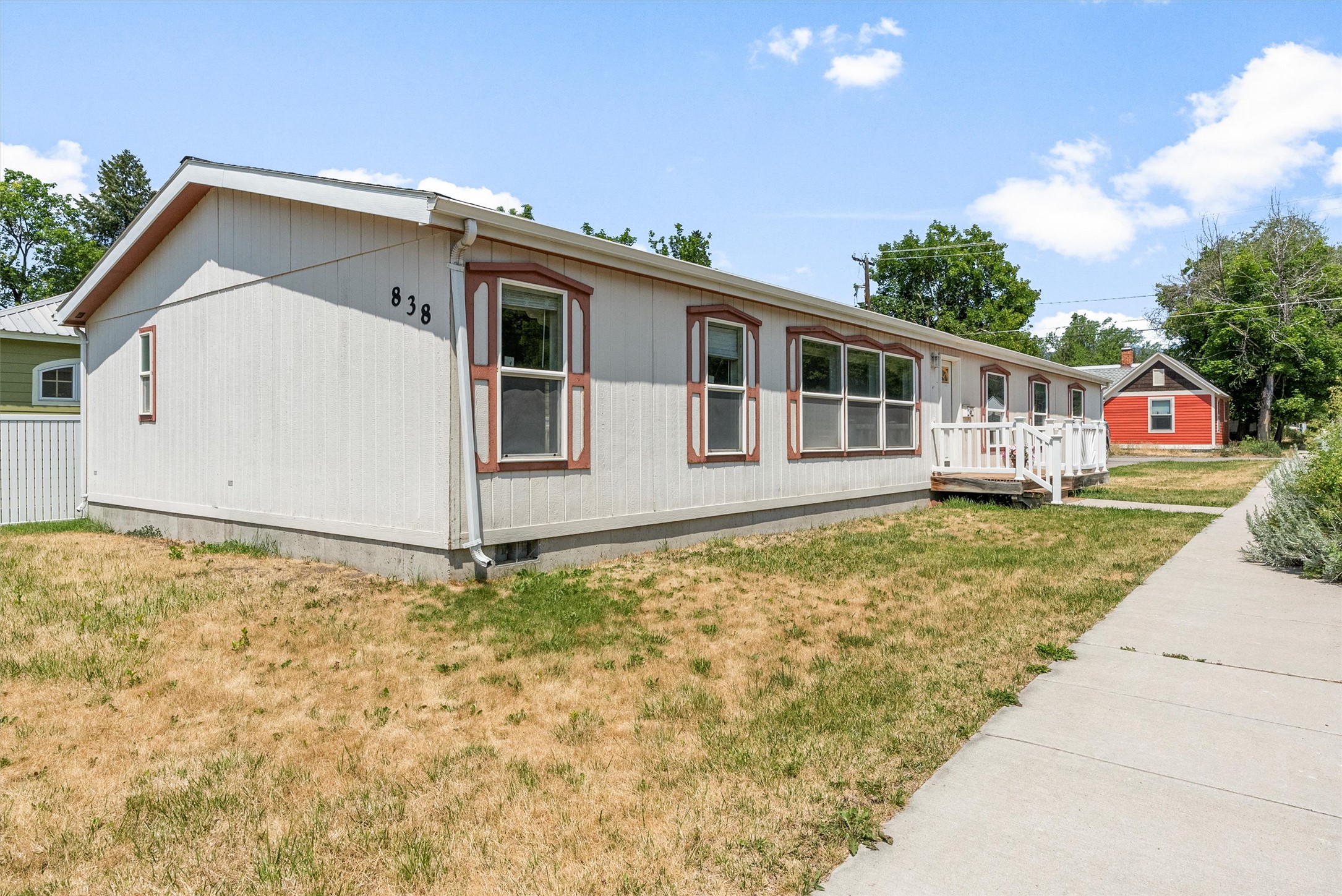 838 Locust Street Property Photo 1