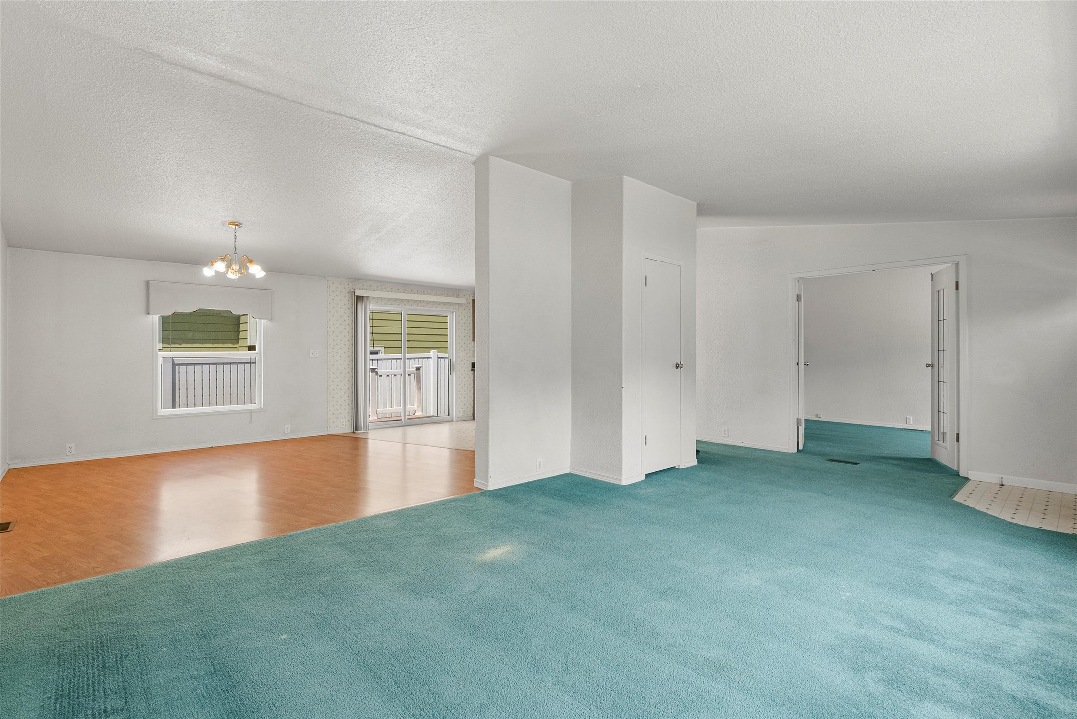 838 Locust Street Property Photo 7