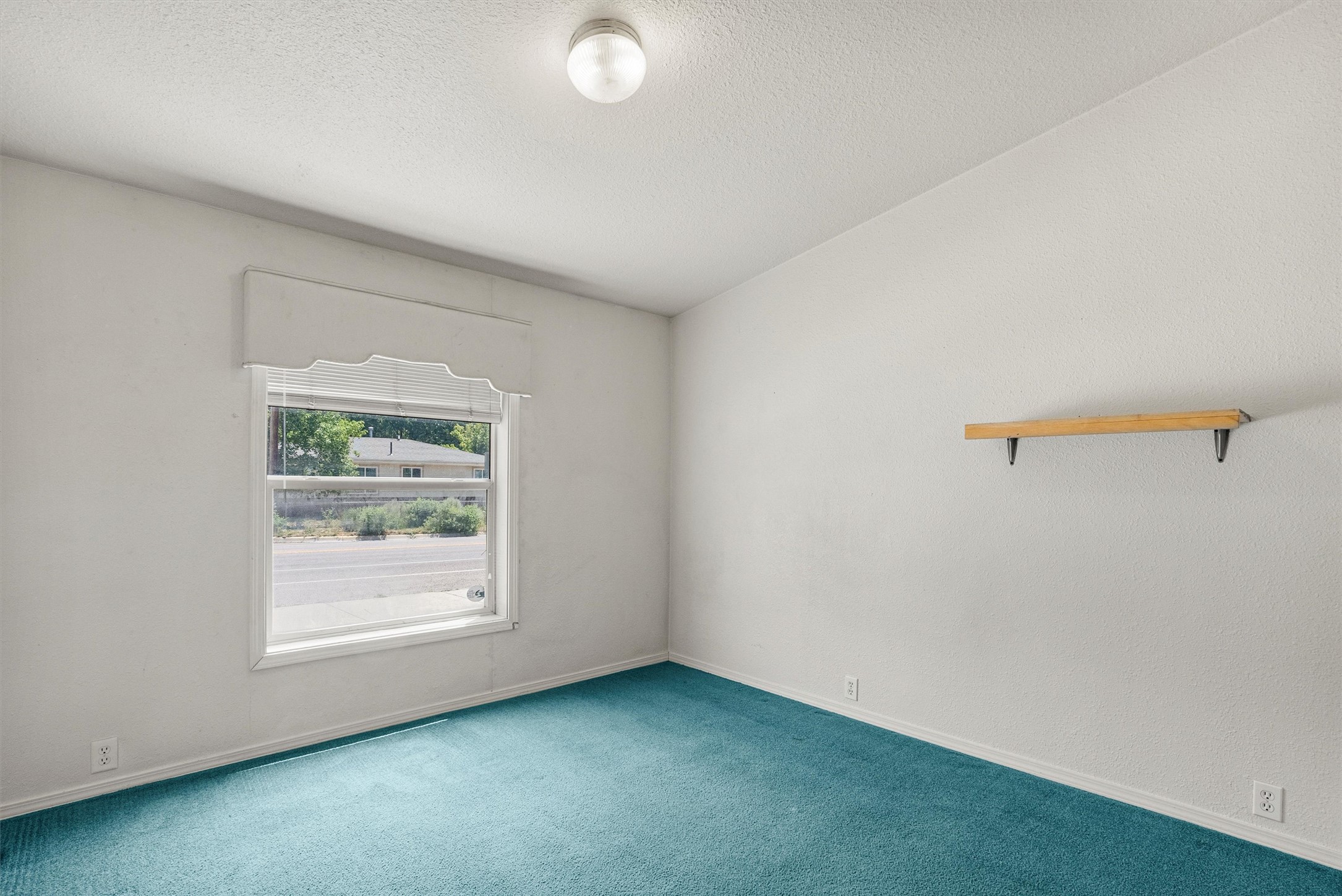 838 Locust Street Property Photo 19