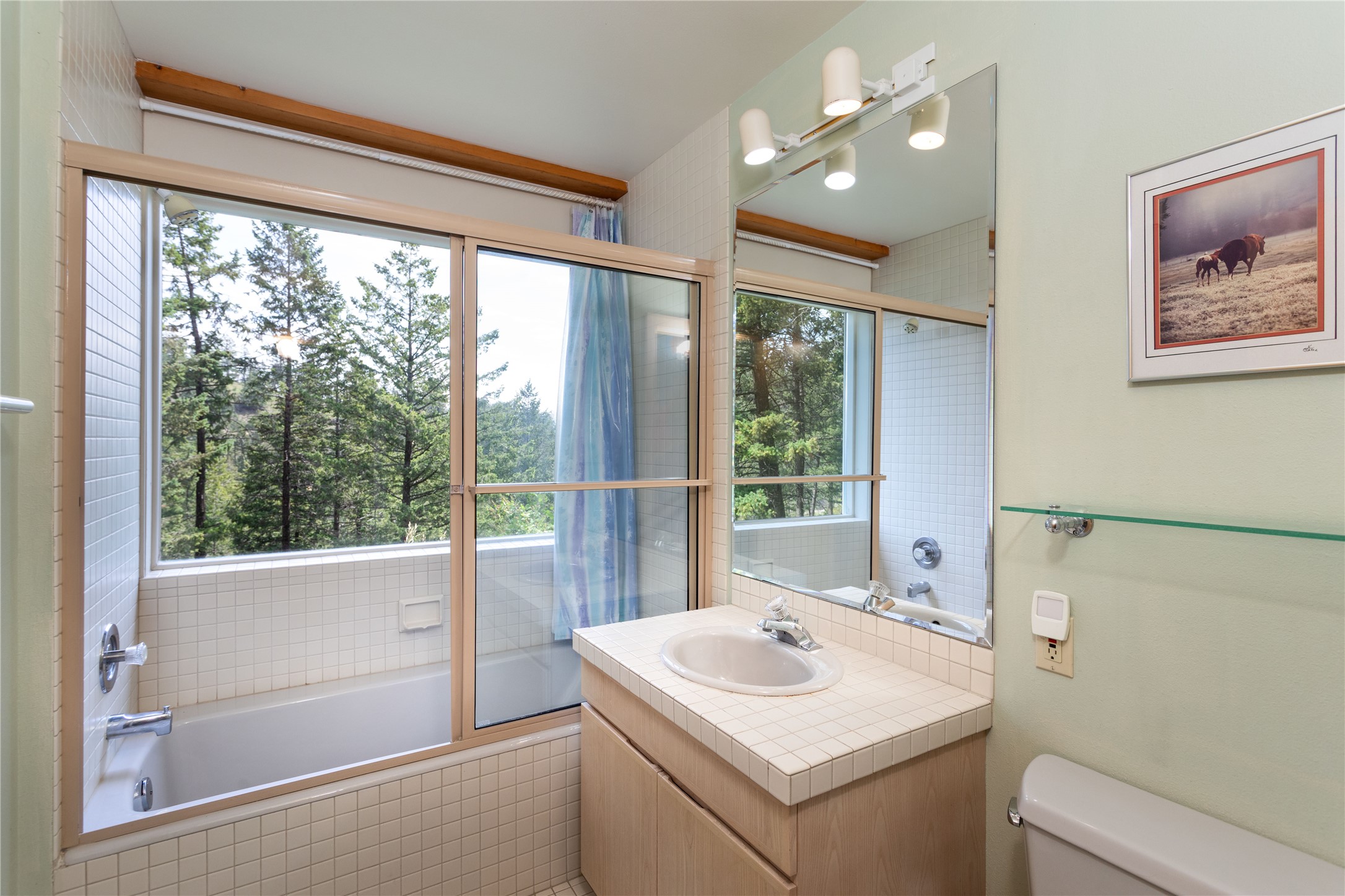 100 & 104 Deep Bay Drive Property Photo 29