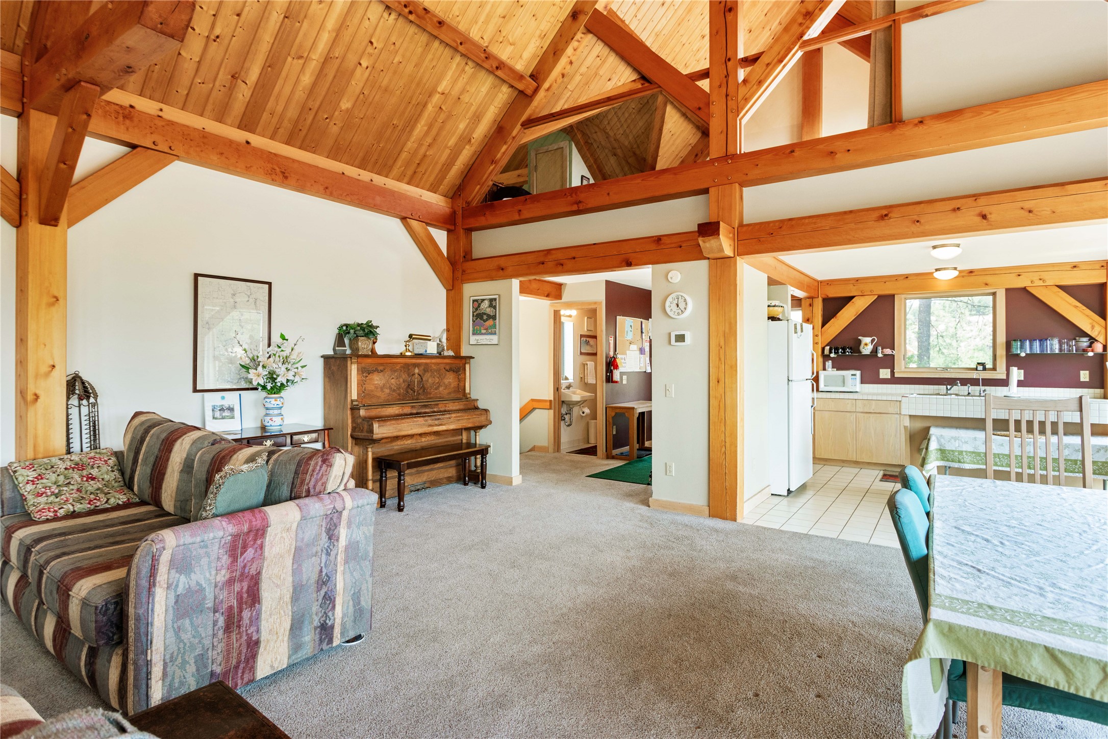 100 & 104 Deep Bay Drive Property Photo 41