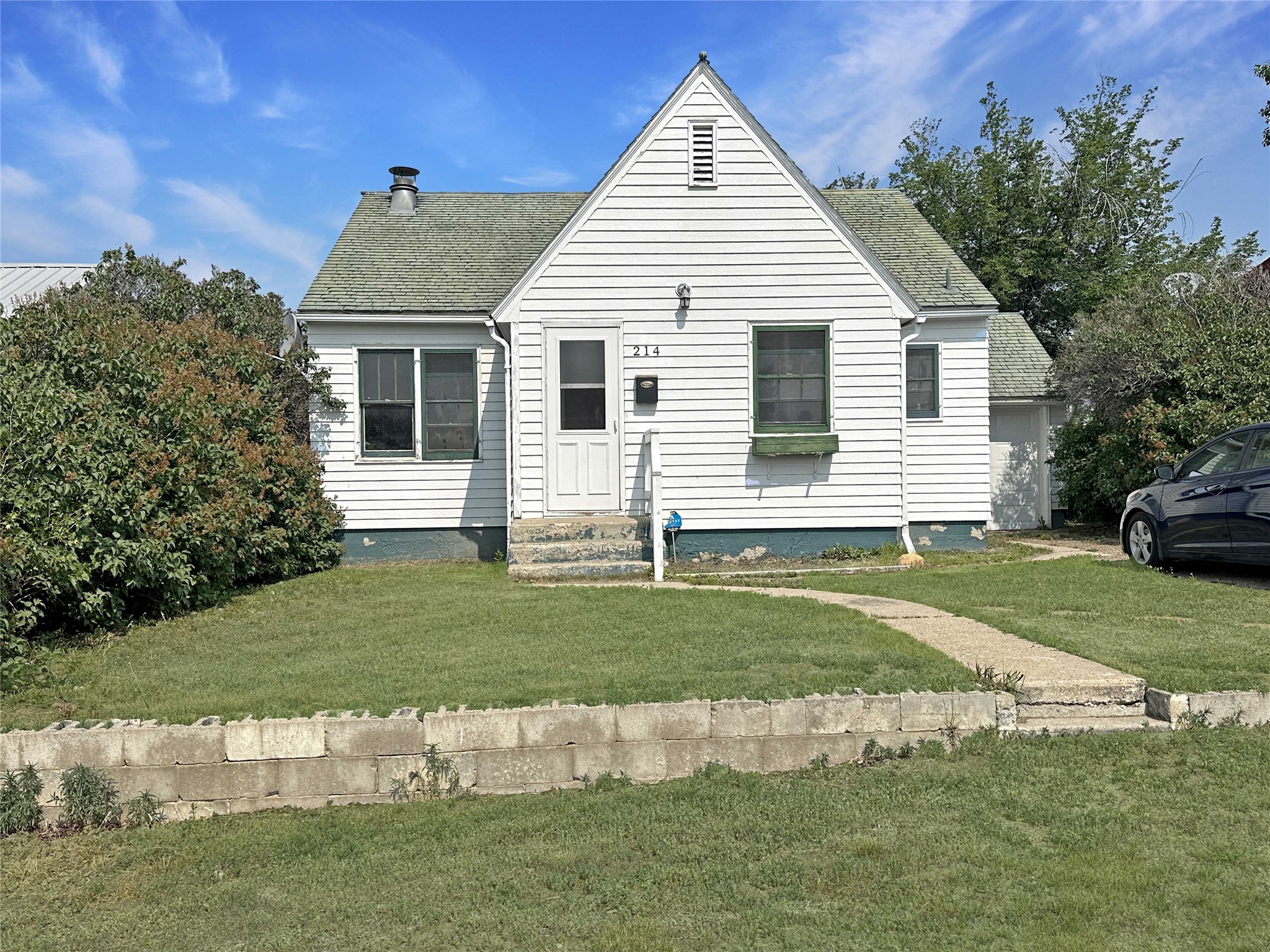 214 2nd Avenue Sw Property Photo 1
