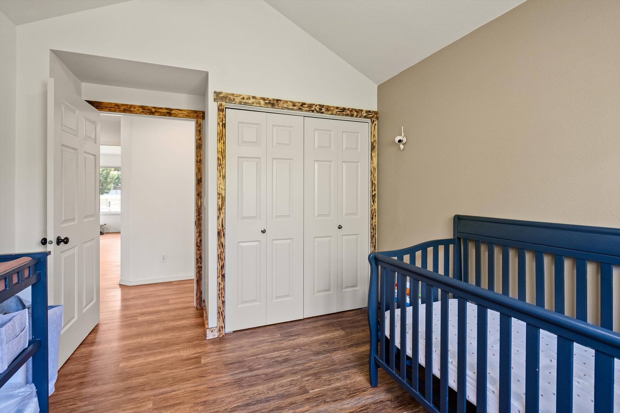 457 Addison Square Property Photo 22