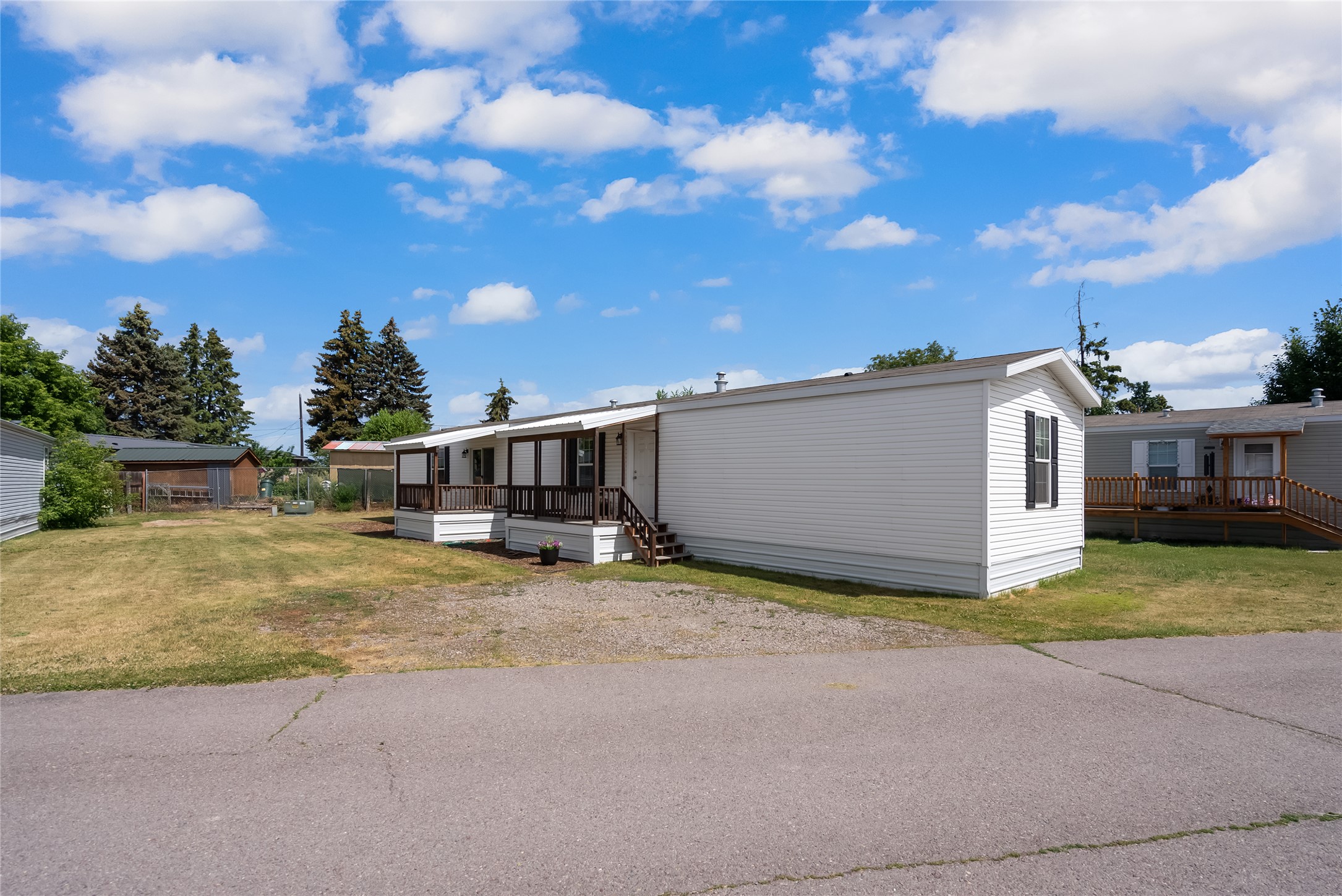 50 Twin Acres Drive 11 Property Photo 1