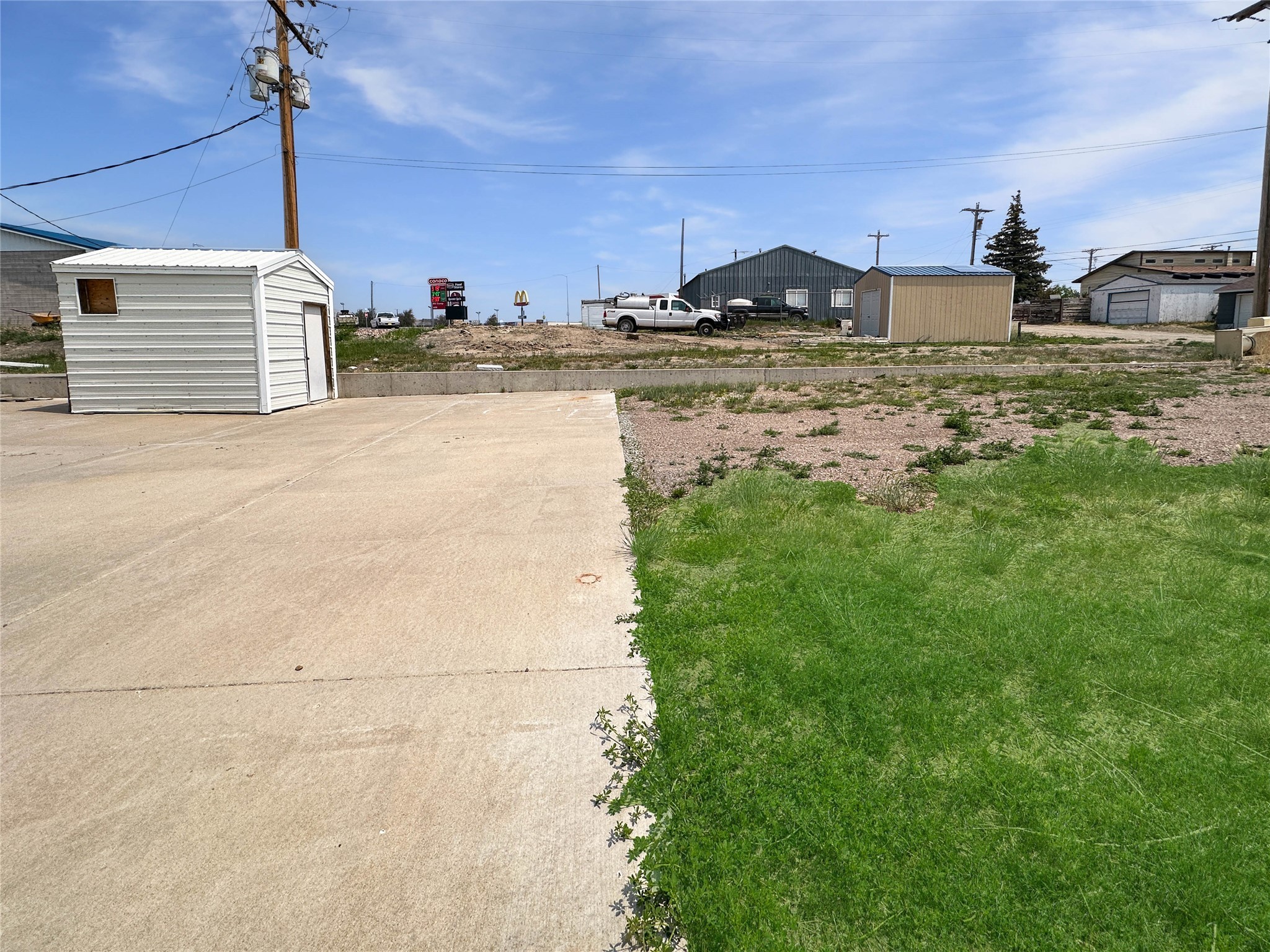612 W Main Street Property Photo 36
