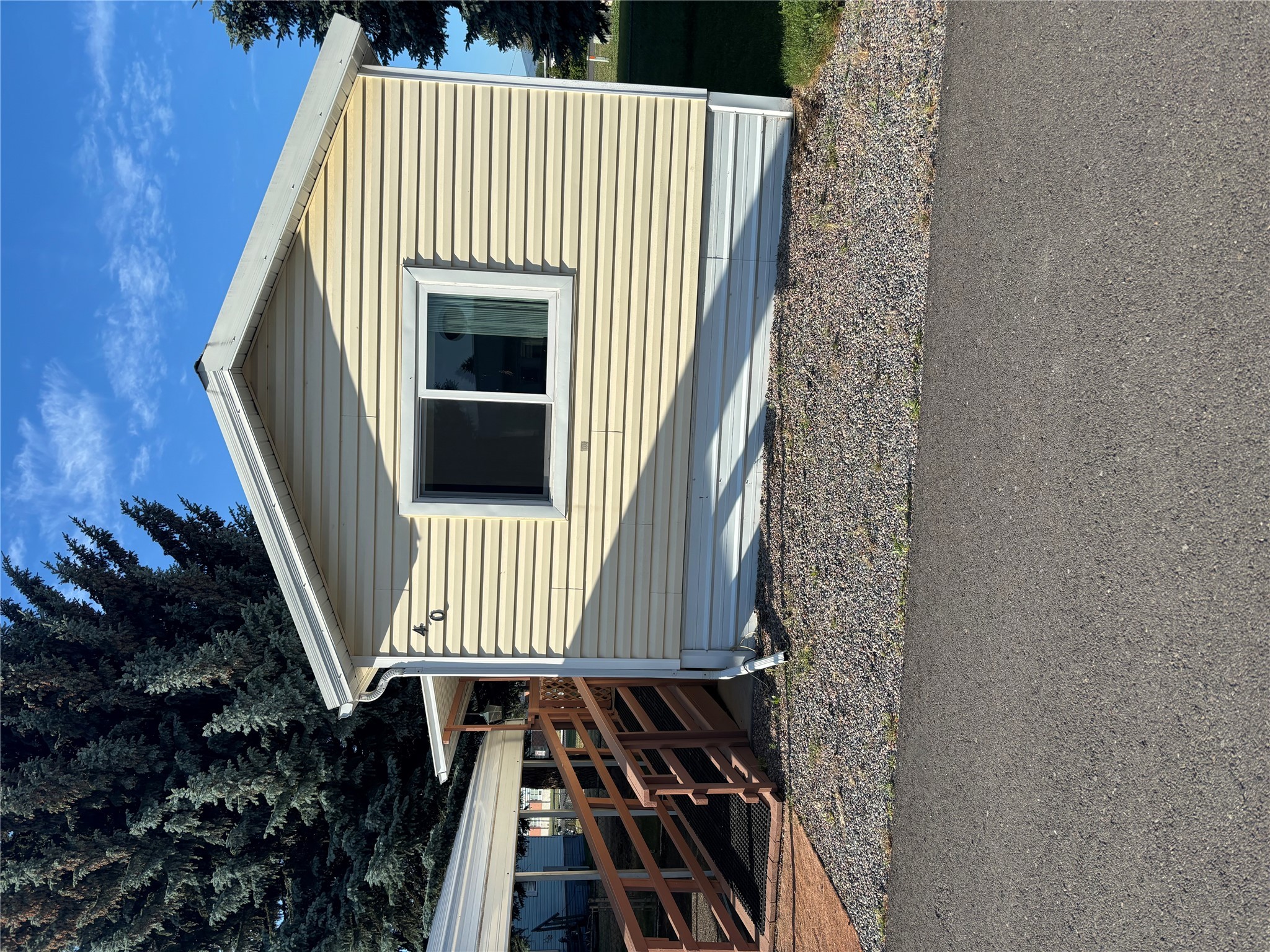1813 S Reserve Street Property Photo 1