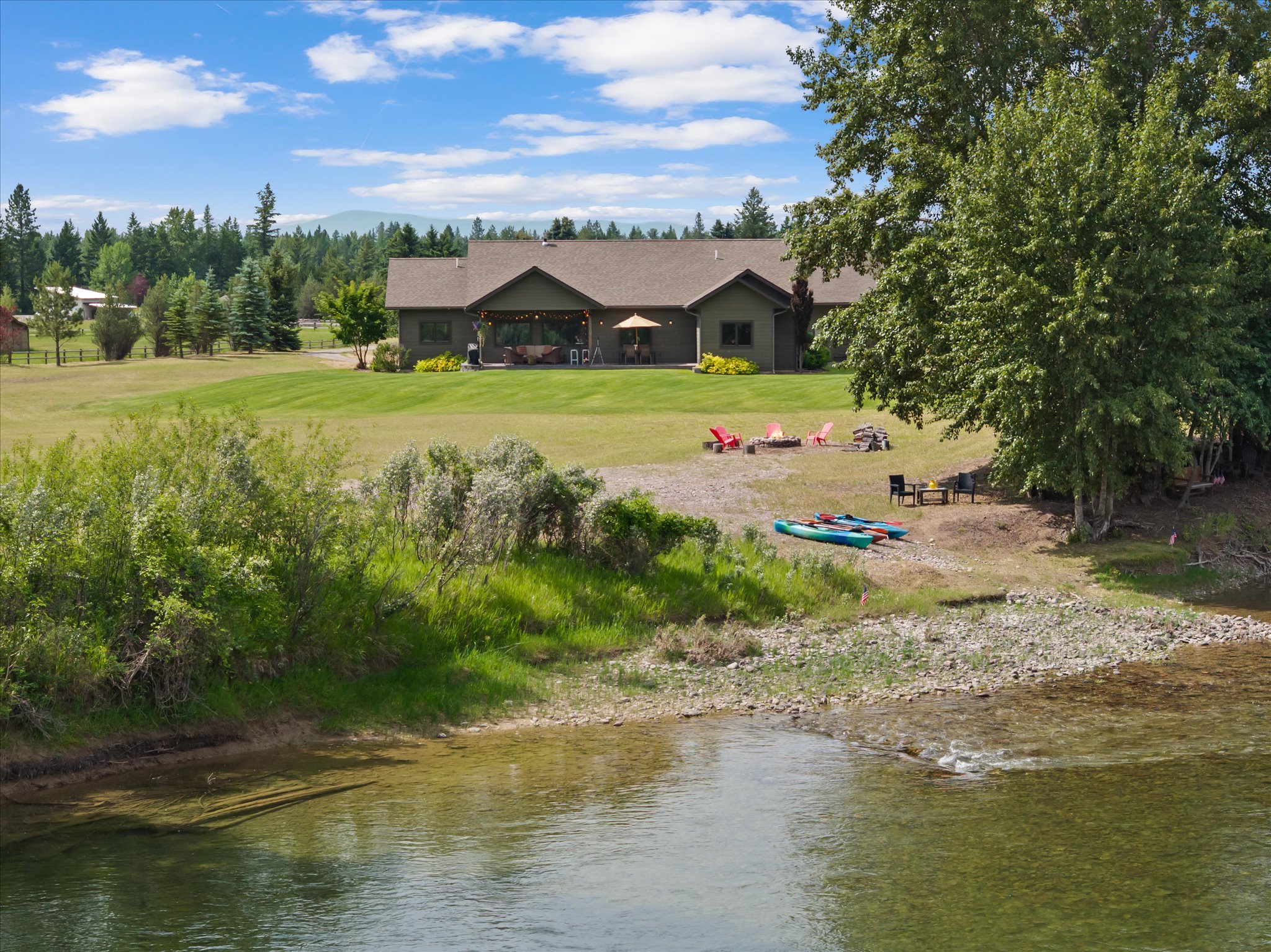 1398 Waters Edge Way Property Photo 1