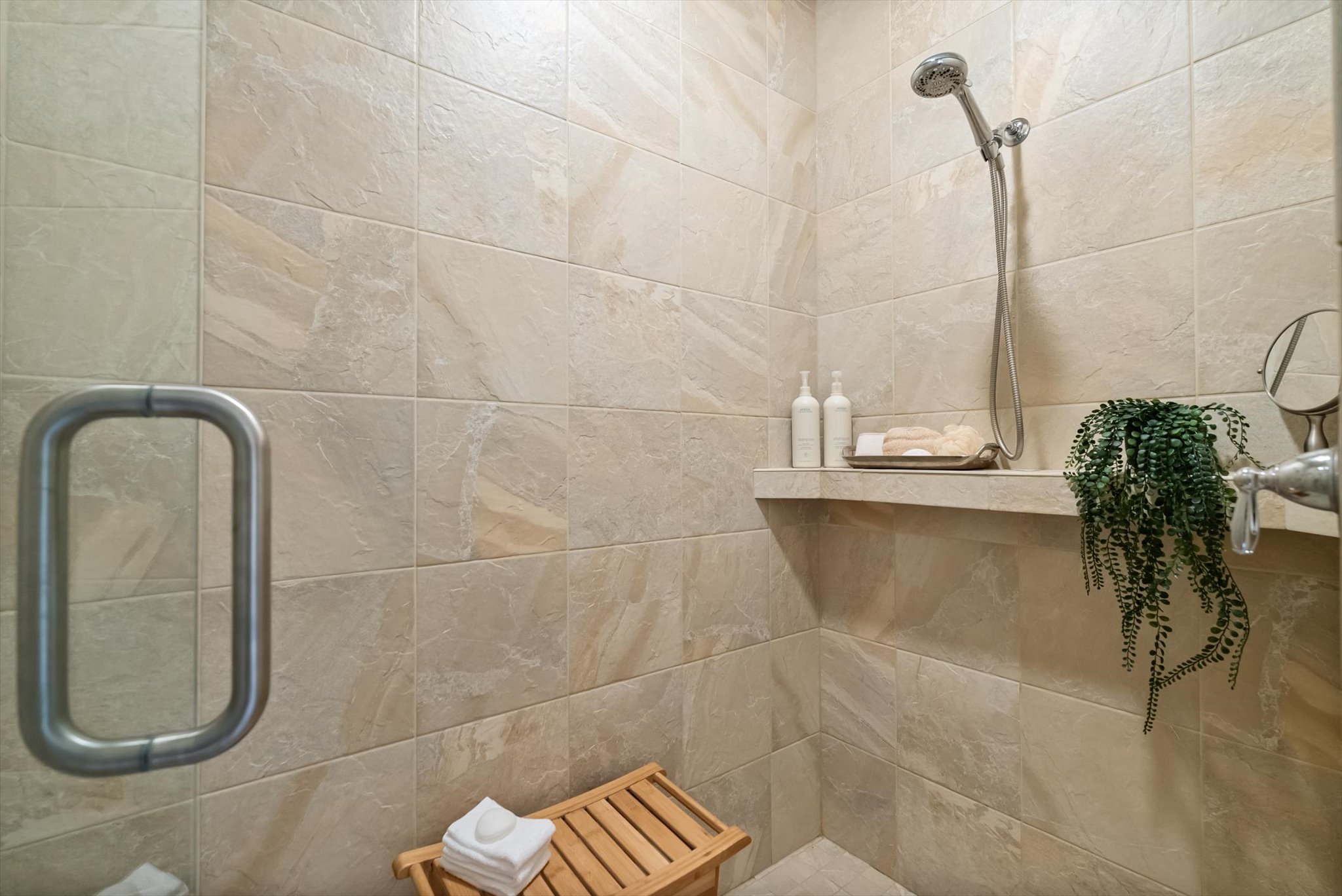 1398 Waters Edge Way Property Photo 18