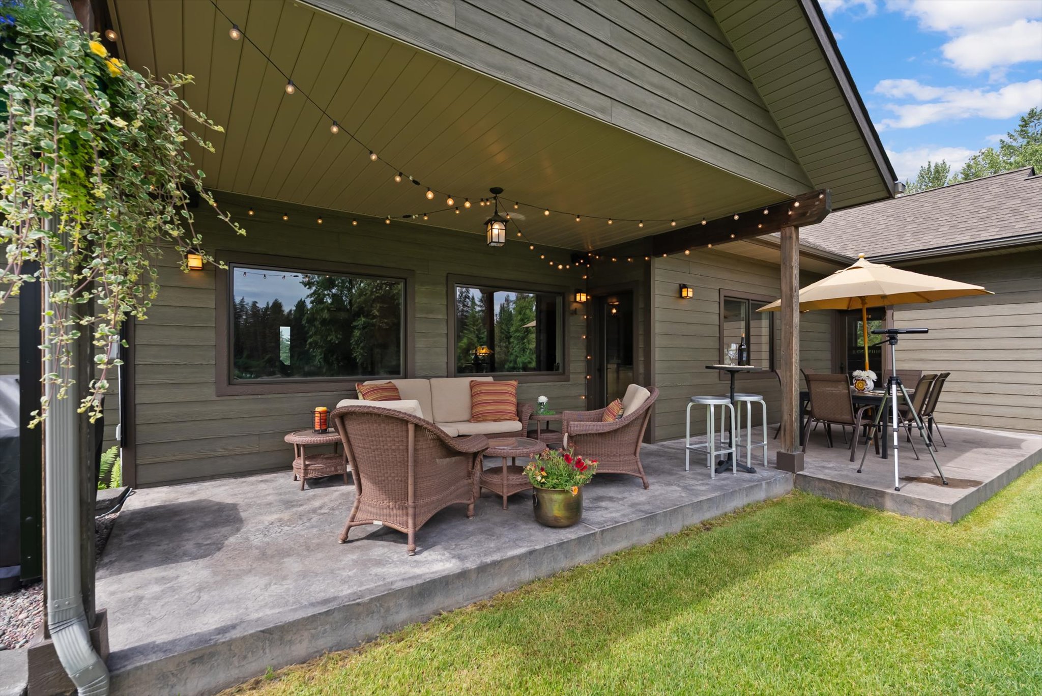 1398 Waters Edge Way Property Photo 21