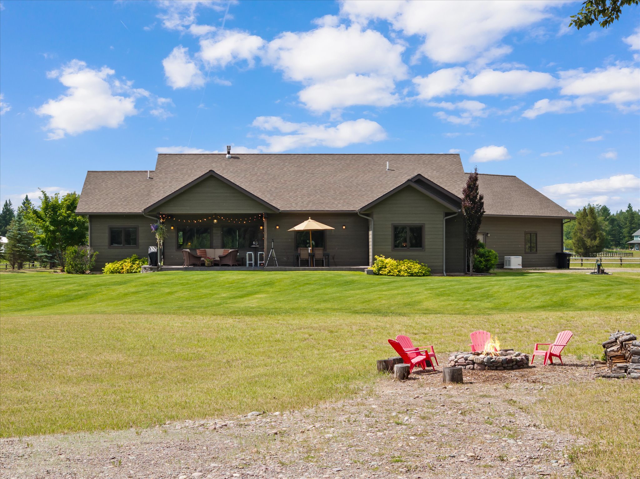 1398 Waters Edge Way Property Photo 23