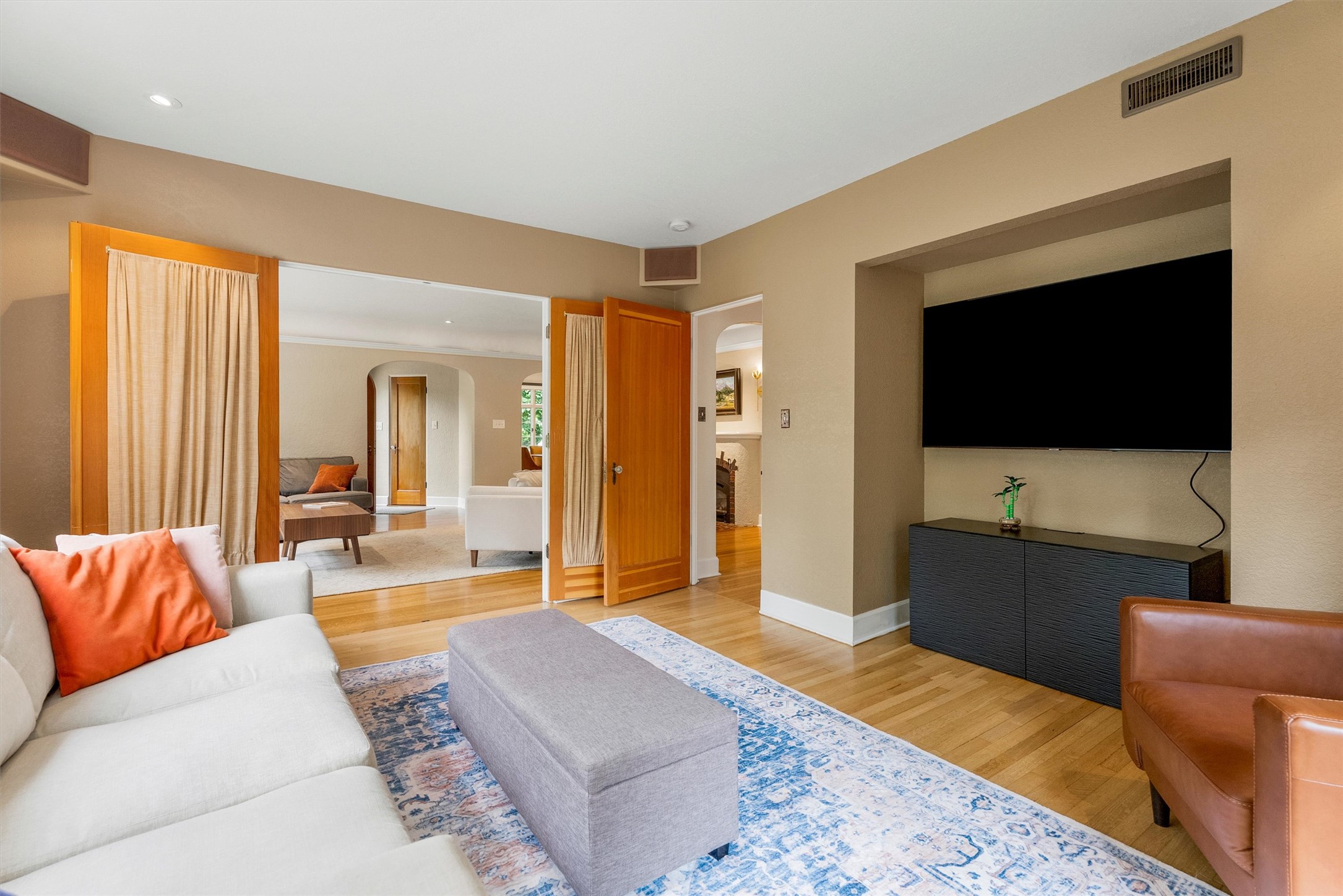 300 Connell Avenue Property Photo 15