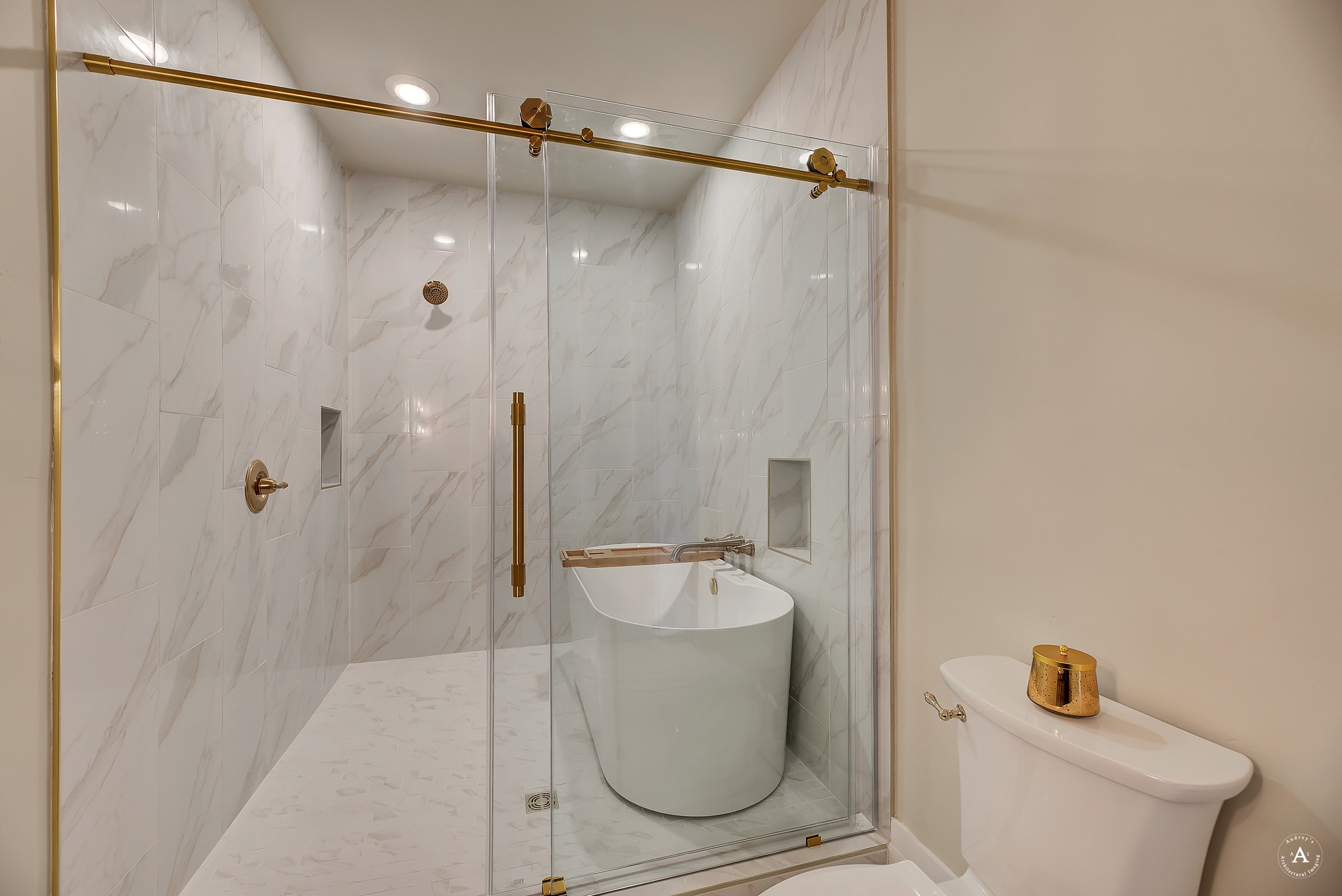 140 W Park Street Property Photo 12