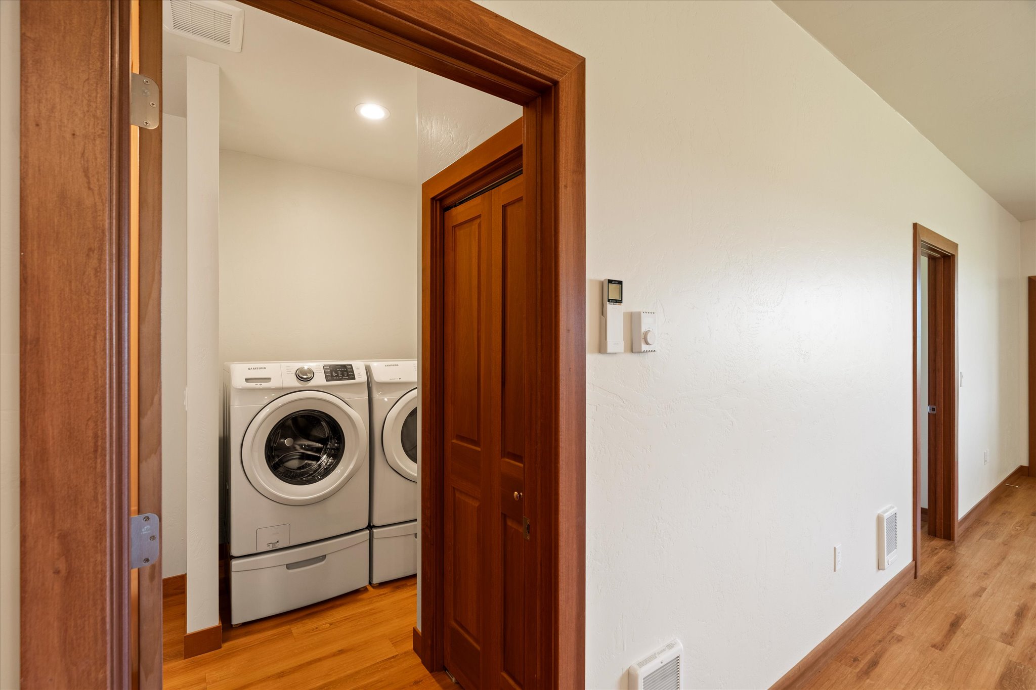 575 Eisenhower Street Se Property Photo 26