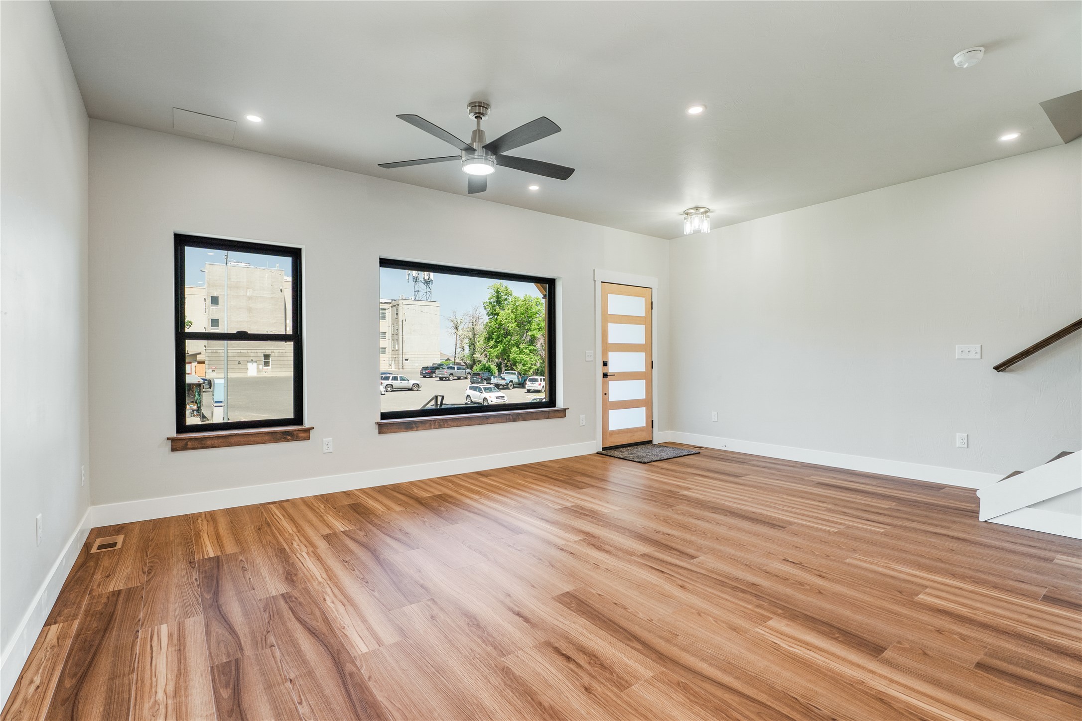 37 S Rodney Street Property Photo 9
