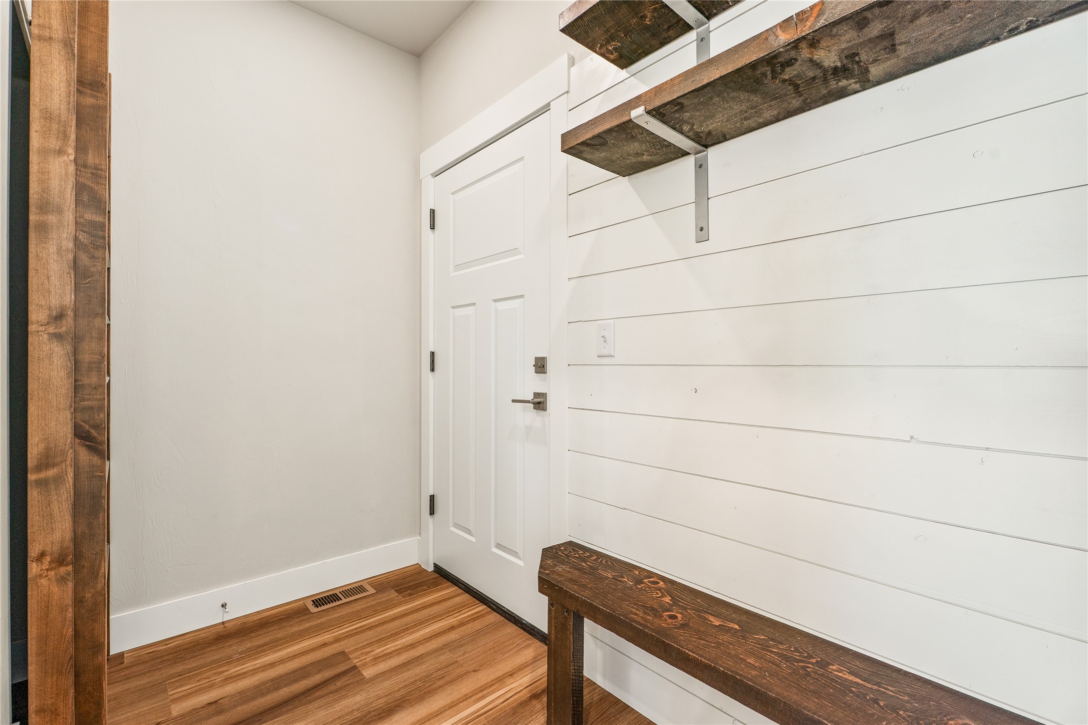 37 S Rodney Street Property Photo 15