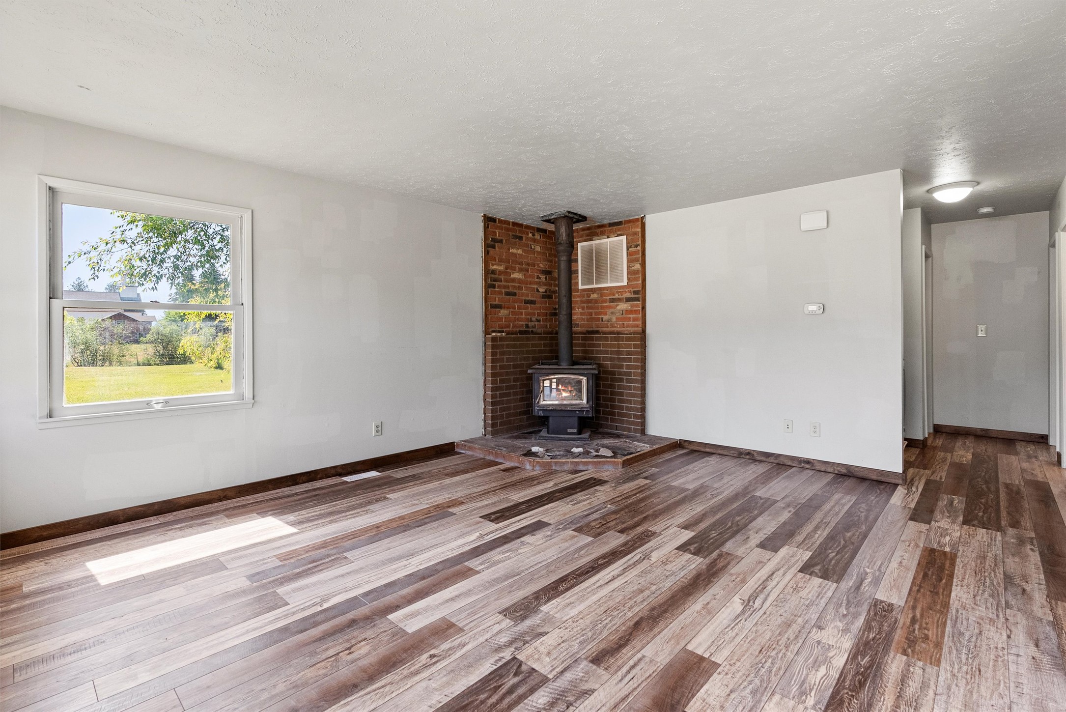 16783 Marion Street Property Photo 4