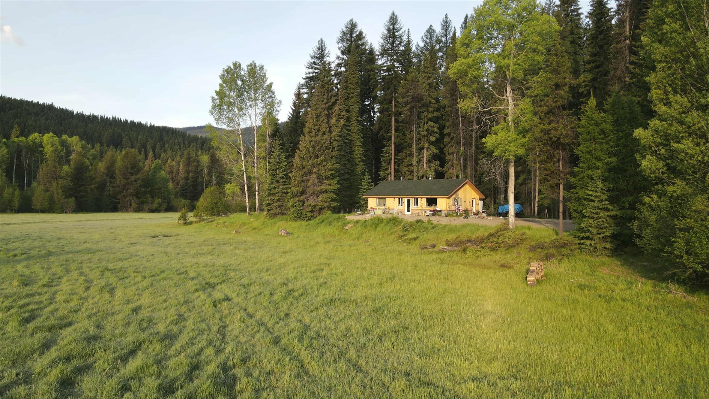 27687 Yaak River Road Property Photo 2